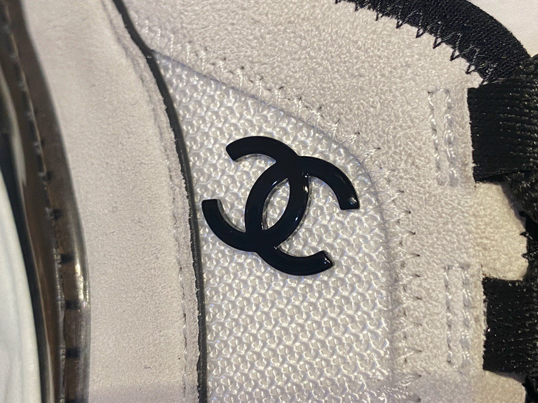24s sneaker #355