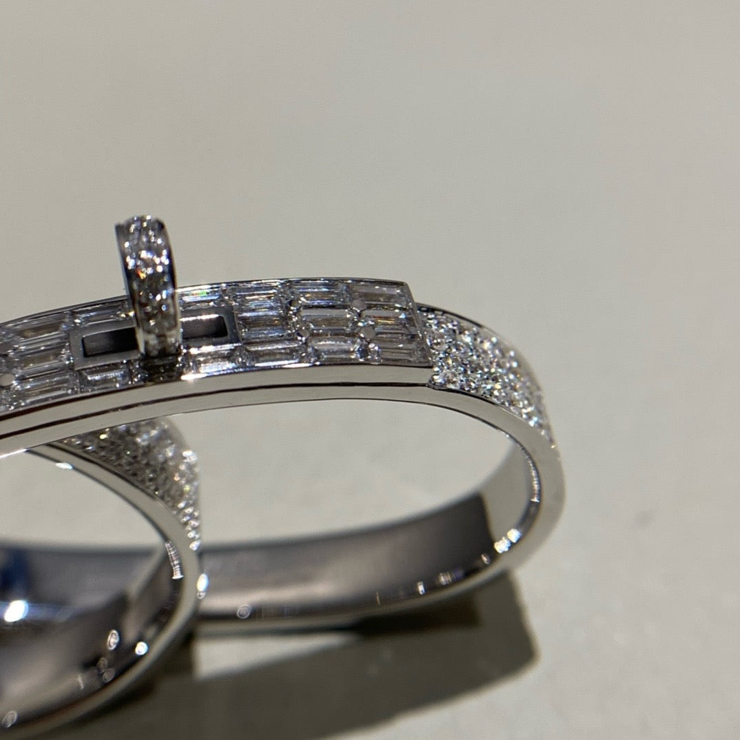 خاتم ايرميه ذهب عيار 18 , الماس vvs1