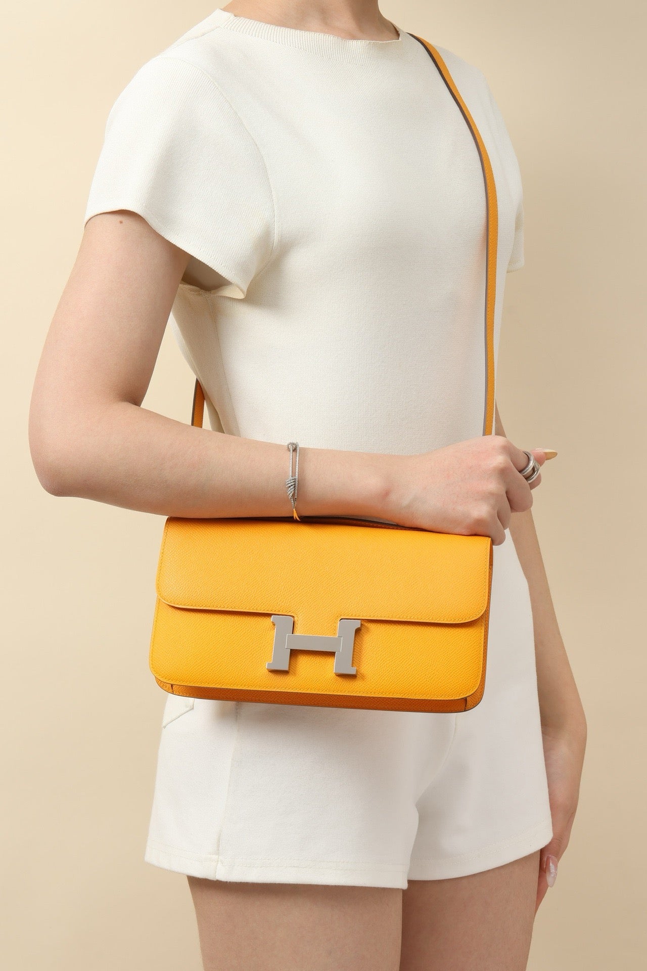 CJG24 , Epsom  V9 Sun Yellow PHW #4374