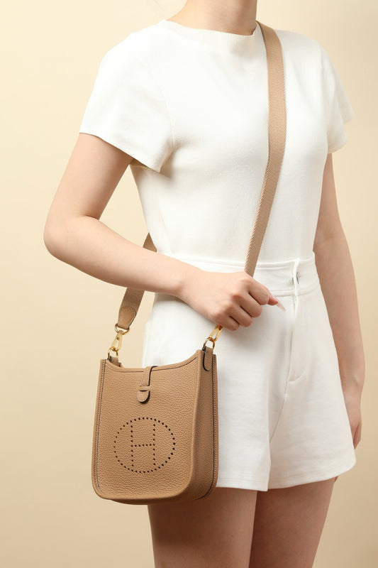 YF16 OM Beige Clemence bull leather crossbody bag  ,GHW#4434