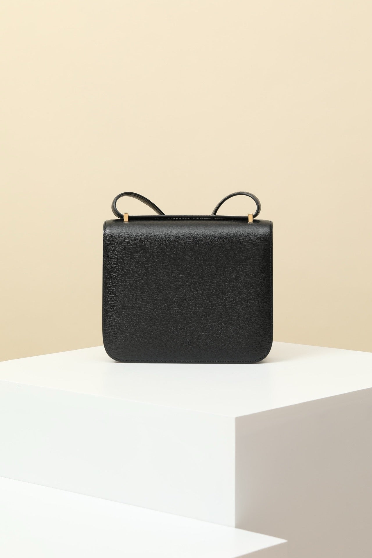 CJ19 19 cm , CK89 Black Goatskin GHW #4342