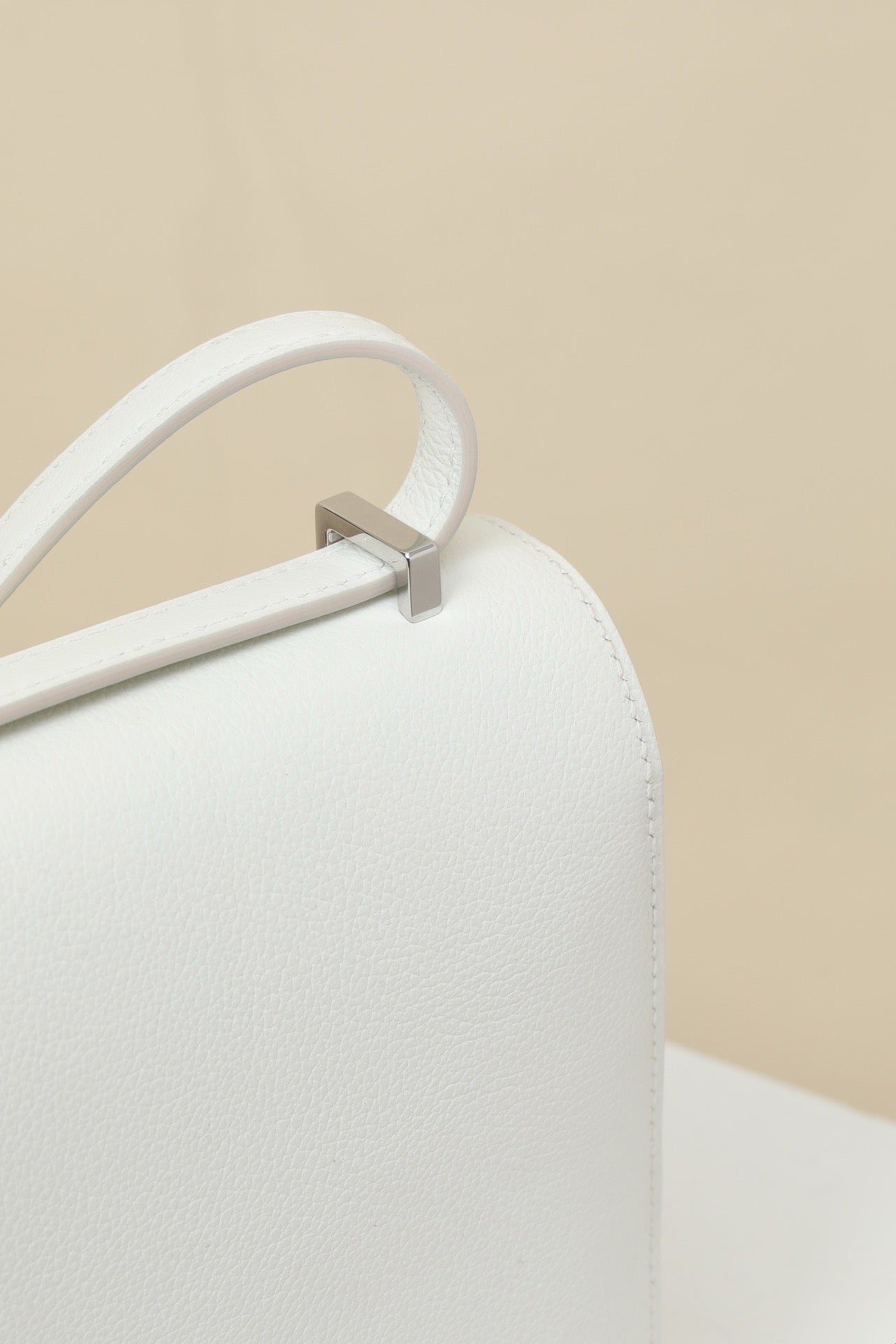 CJG19, OU New White / 8L Cement Grey,  EVE leather with shiny #4387