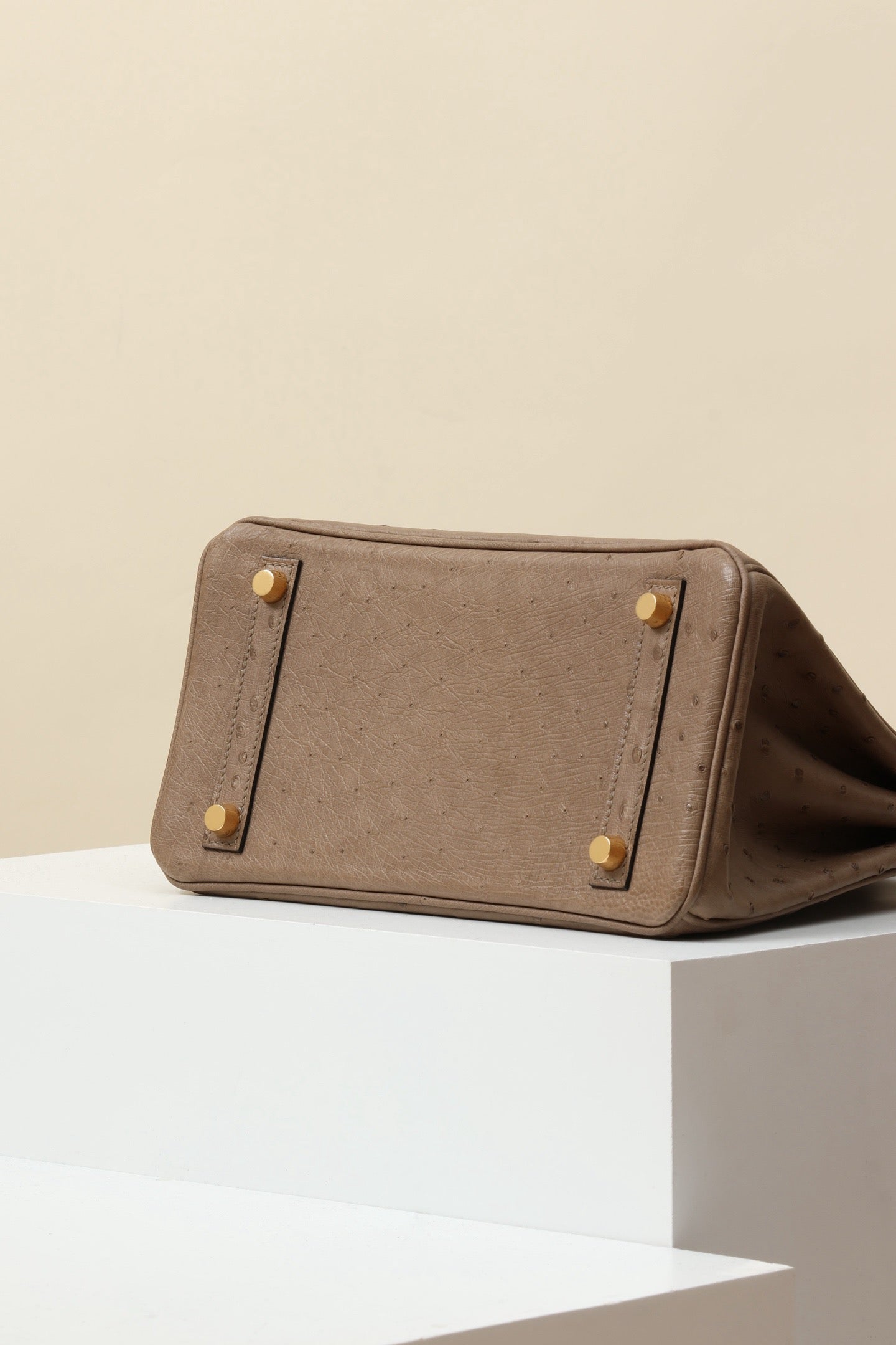 BK25 Dove Gray #3851