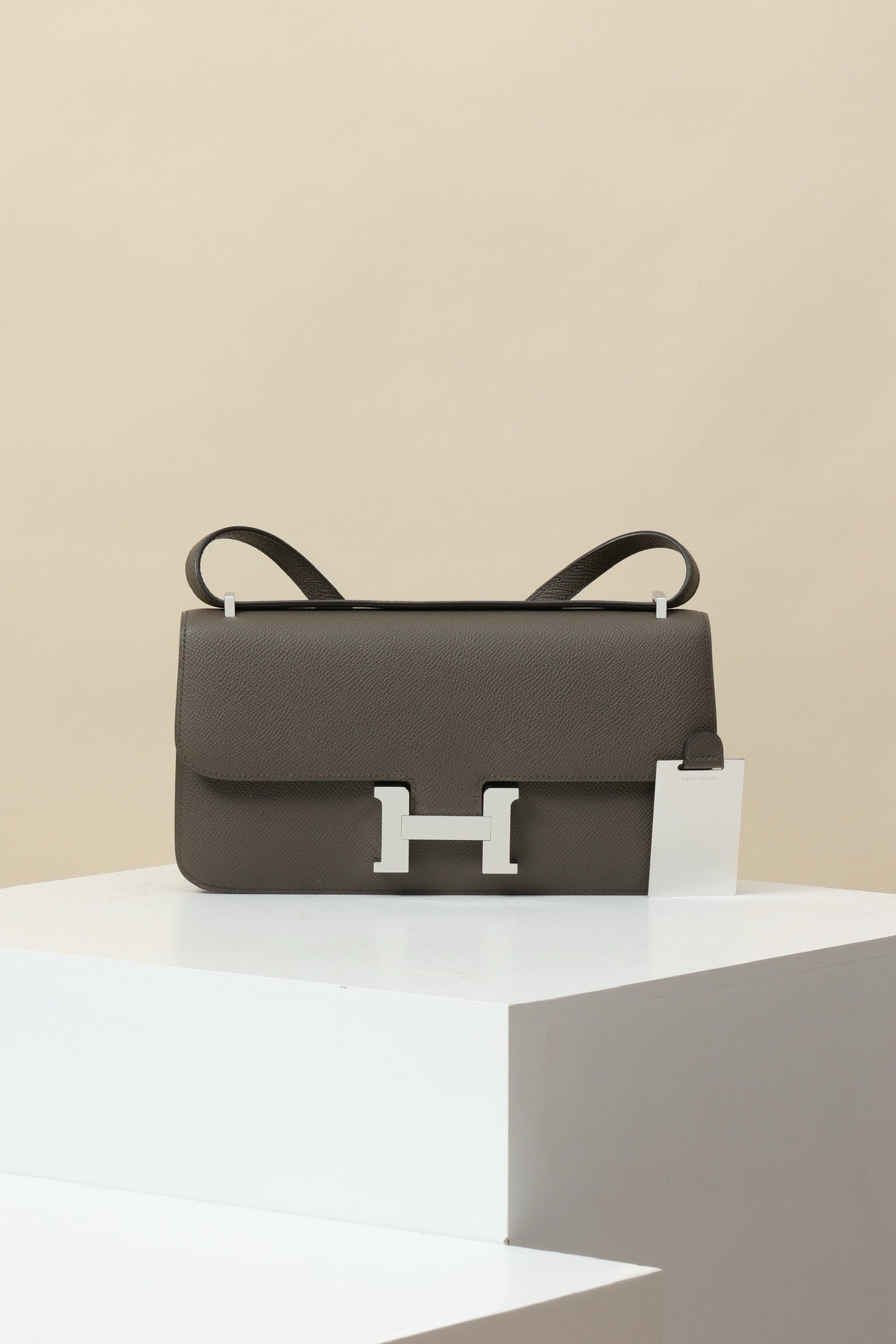 CJG24 , Epsom  8F Tin Grey PHW #4373