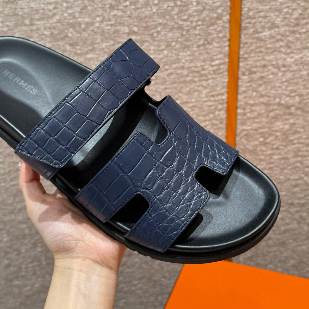 sandal alligator #2572