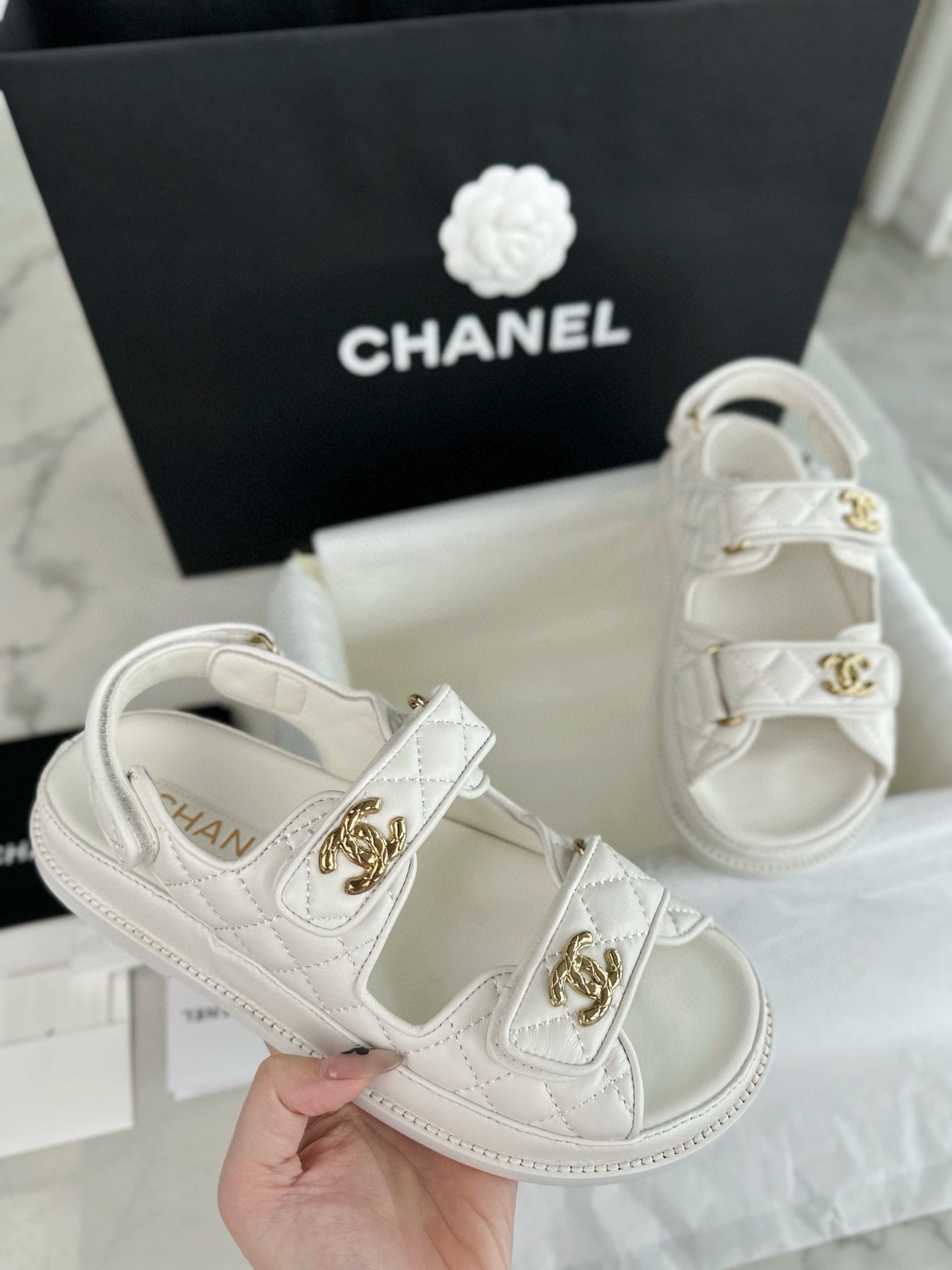 24s sandal #351
