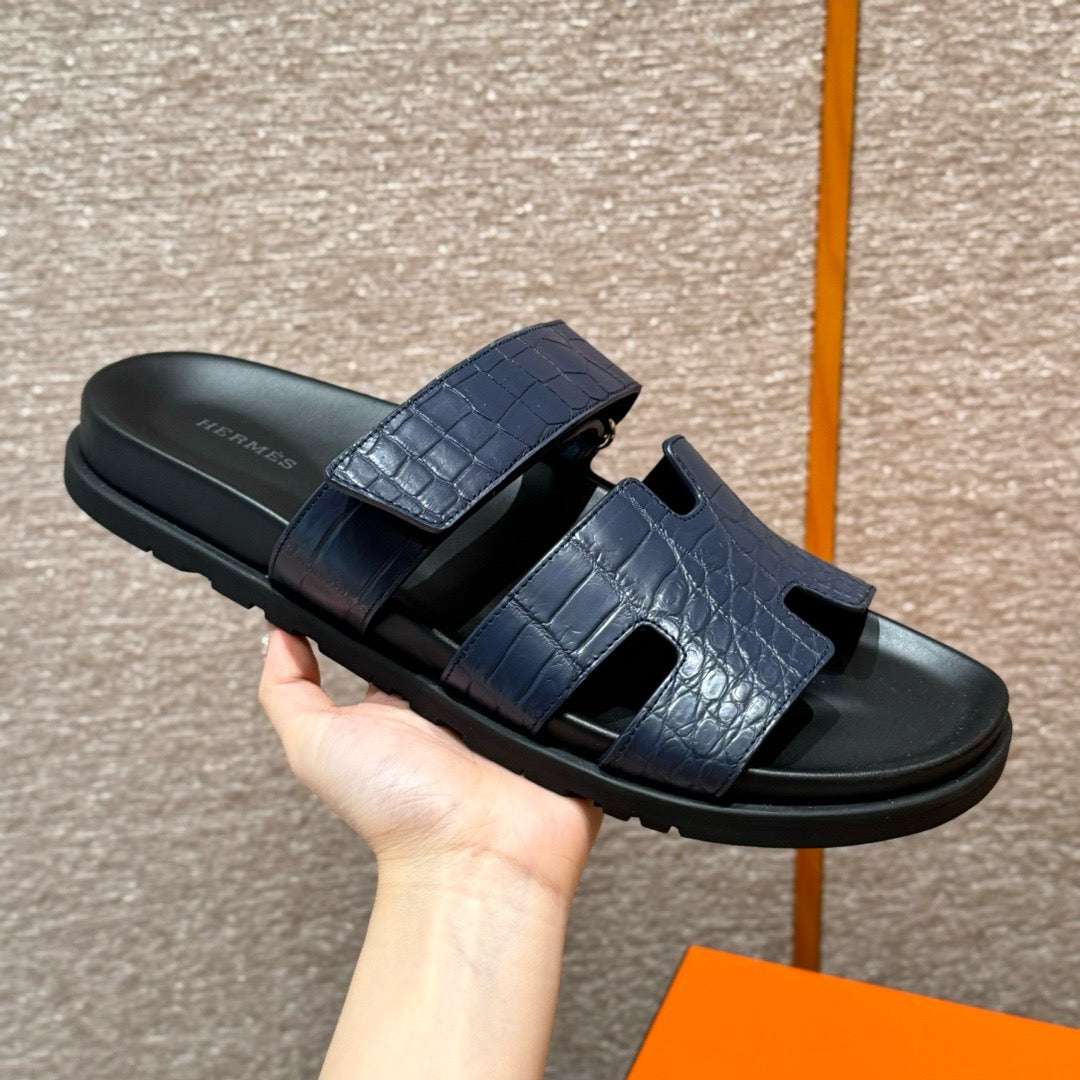 sandal alligator #2572