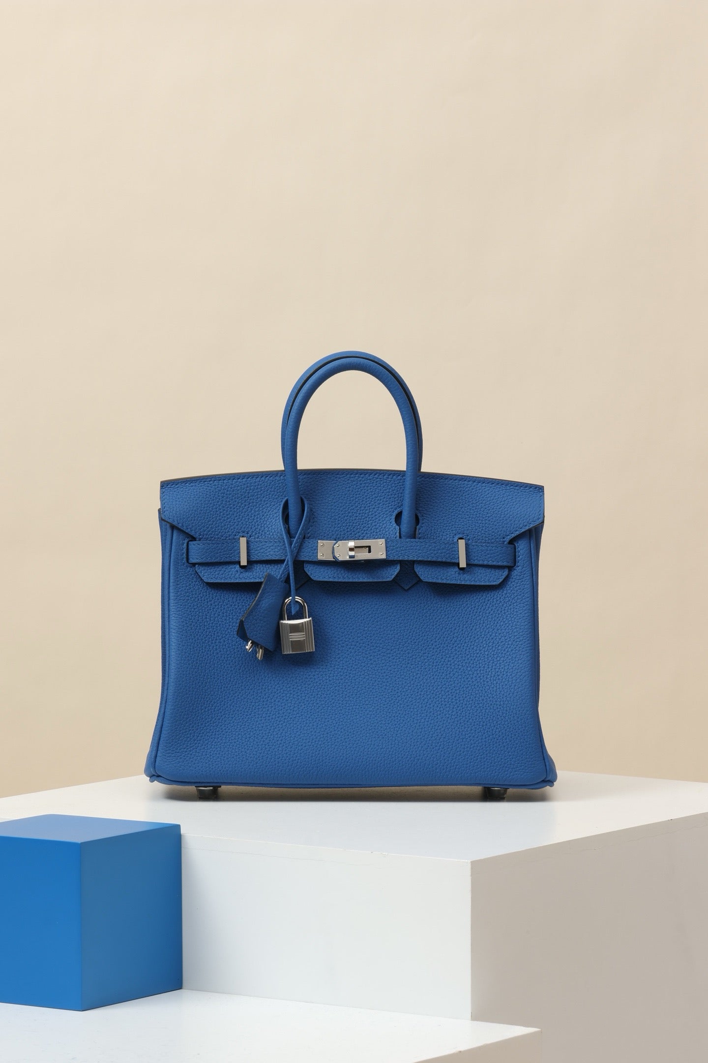 BK25 French Blue #3847