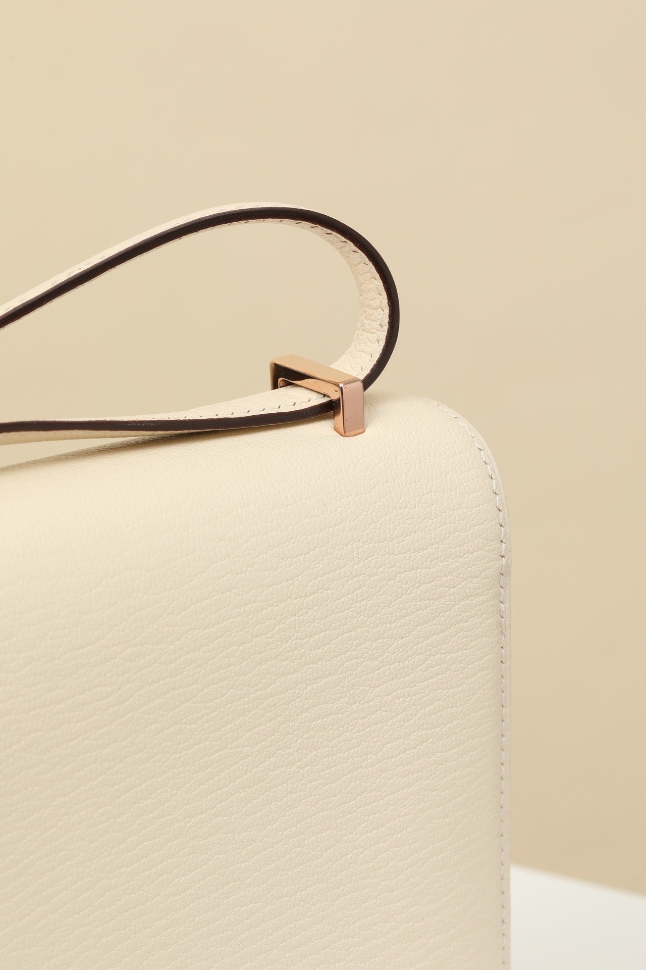 CJ19 19 cm, I2 Cream White Rose Gold Hardware #4351