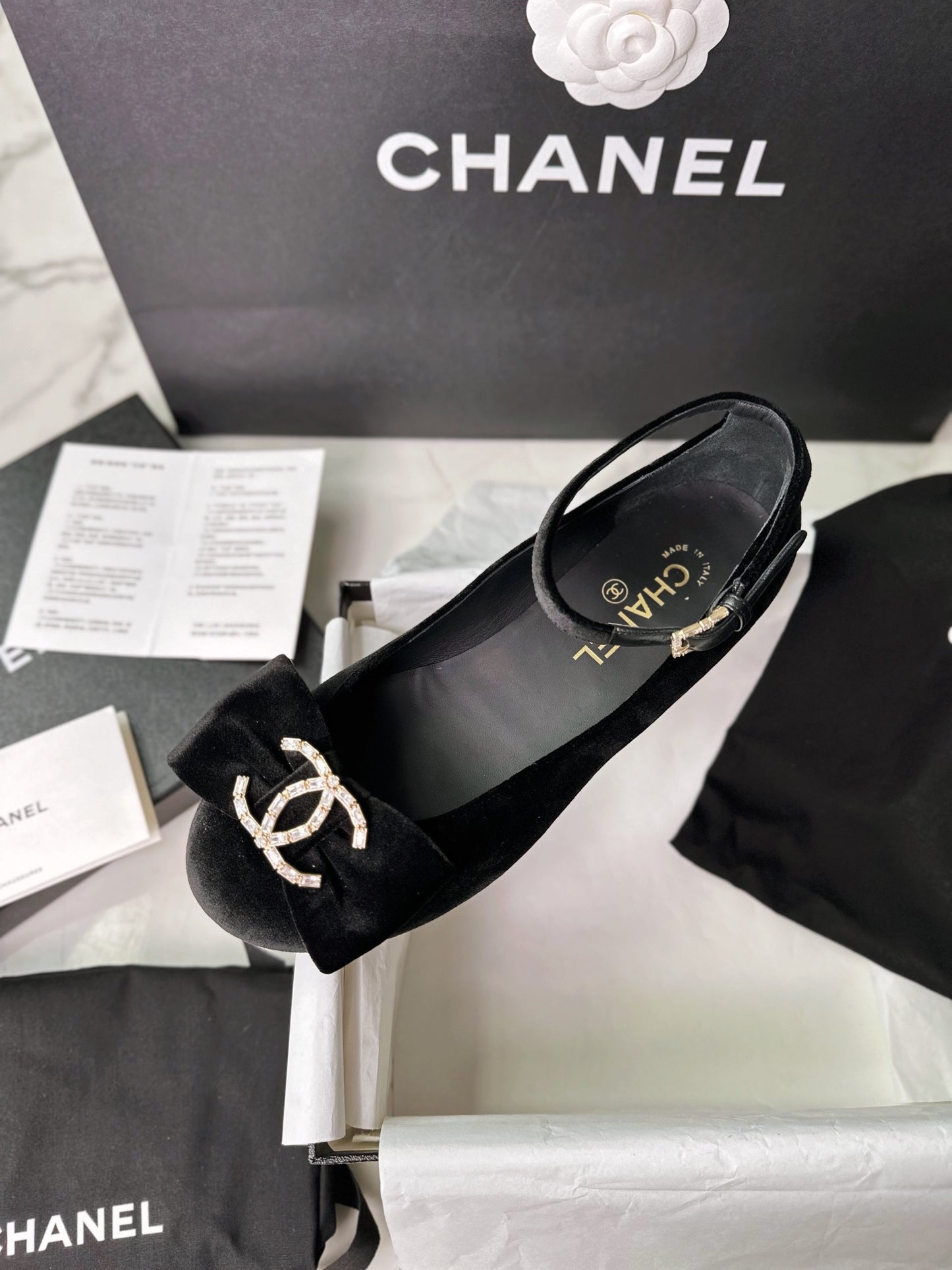 24s sandal #345