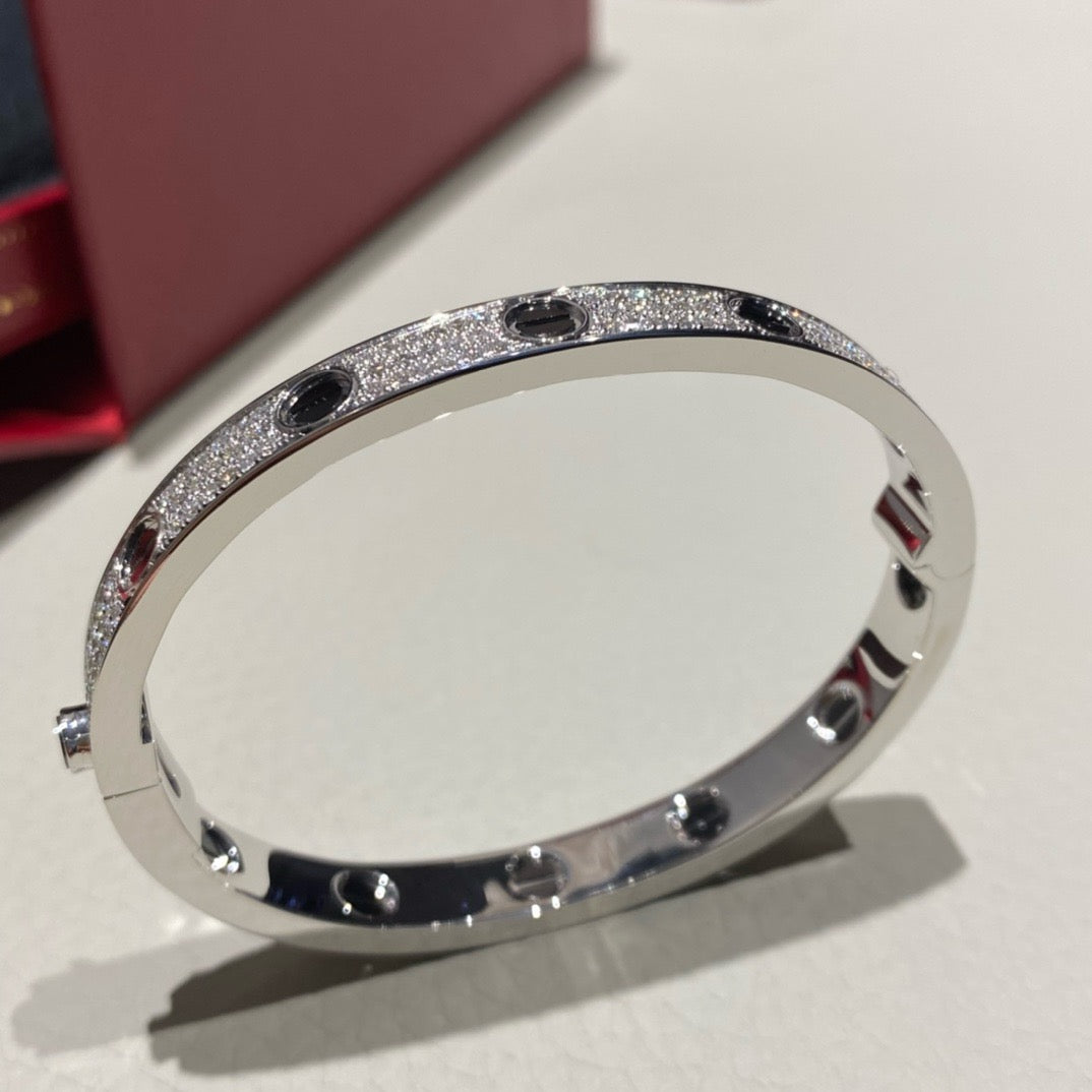 اسوارة كارتييه ذهب عيار 18, الماس vvs1