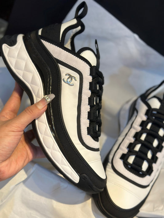 24s sneakers #343