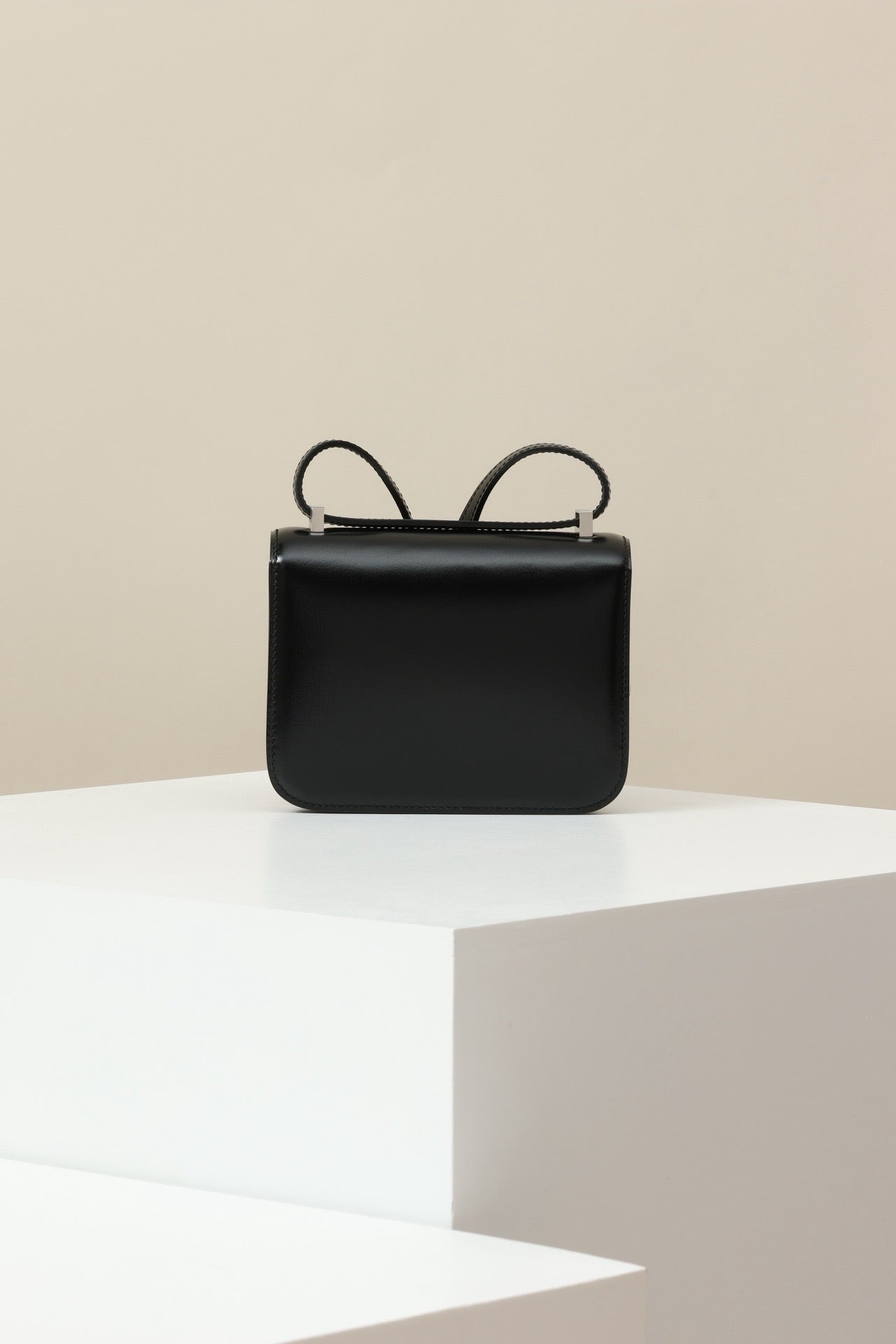 CJ14 , 14 cm,  Box leather , CK89 Black PHW #4361