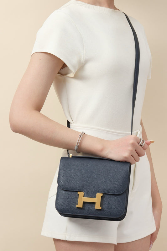 CJ19 19 cm , Midnight Blue Epsom leather GHW #4324