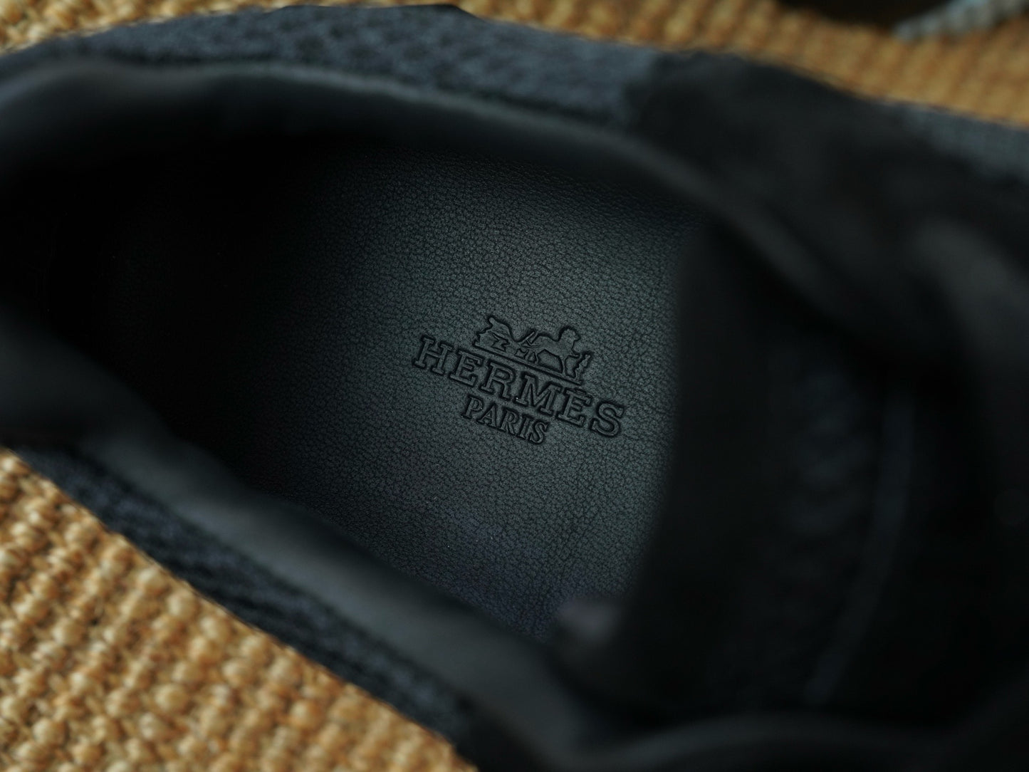 HSneakers