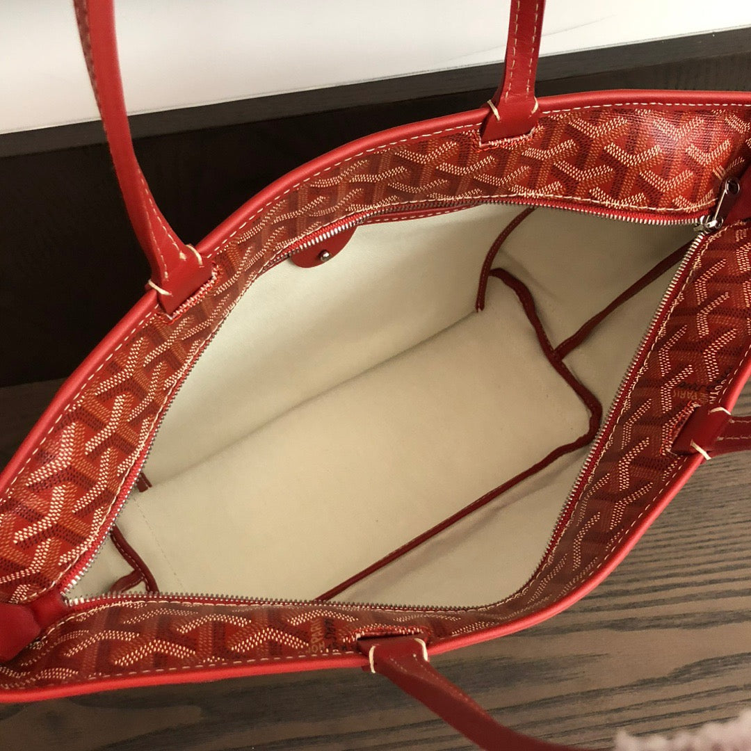 Artois PM Bag #688
