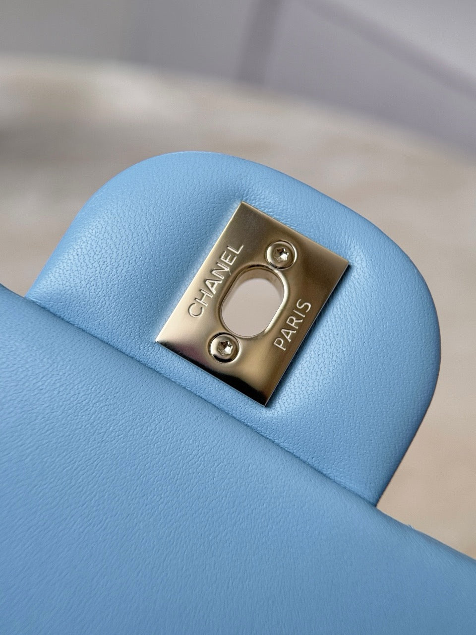 Cf25 Champagne Gold #3697