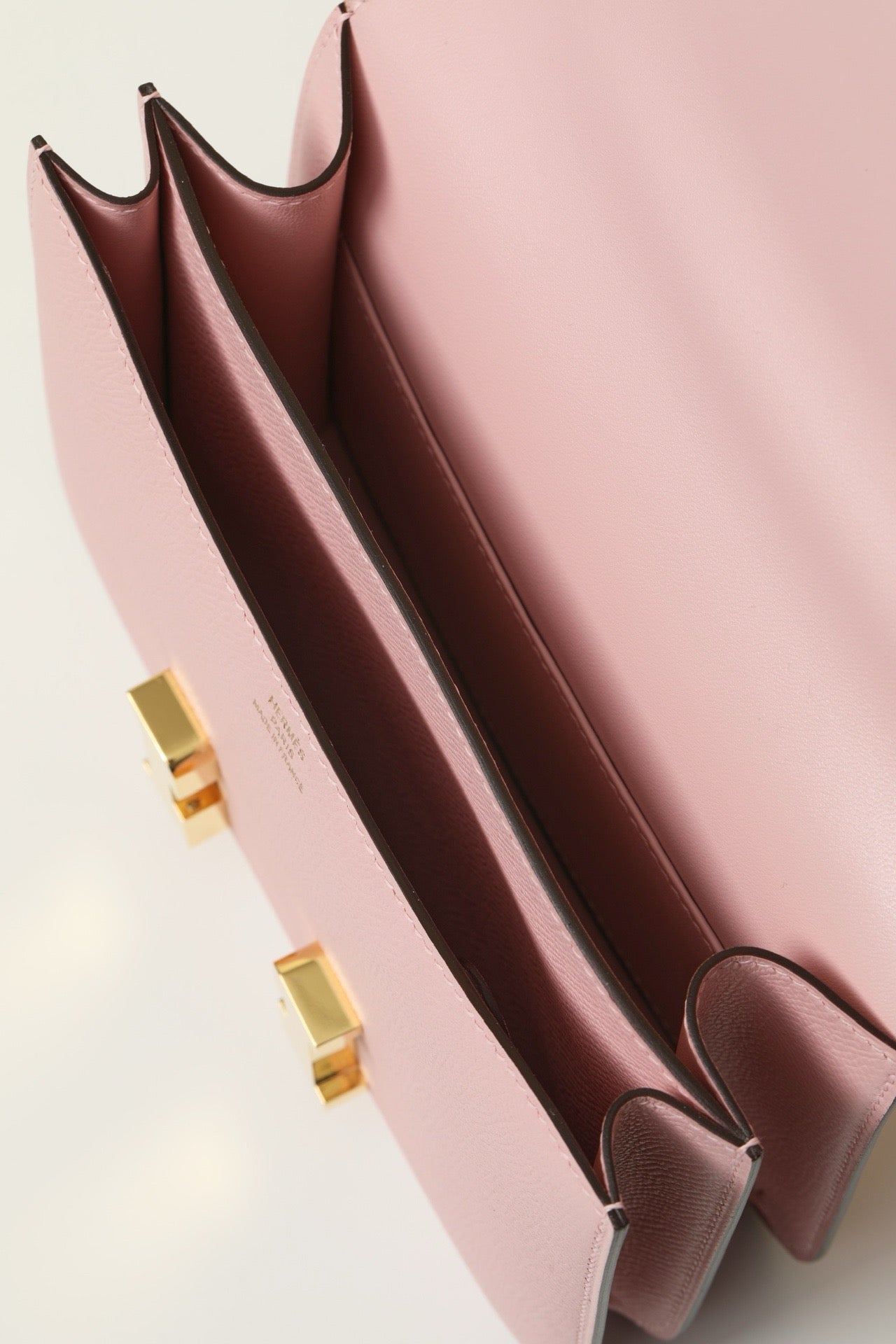 CJ19 19 cm ,  3Q Sakura Pink  Epsom leather GHW #4340