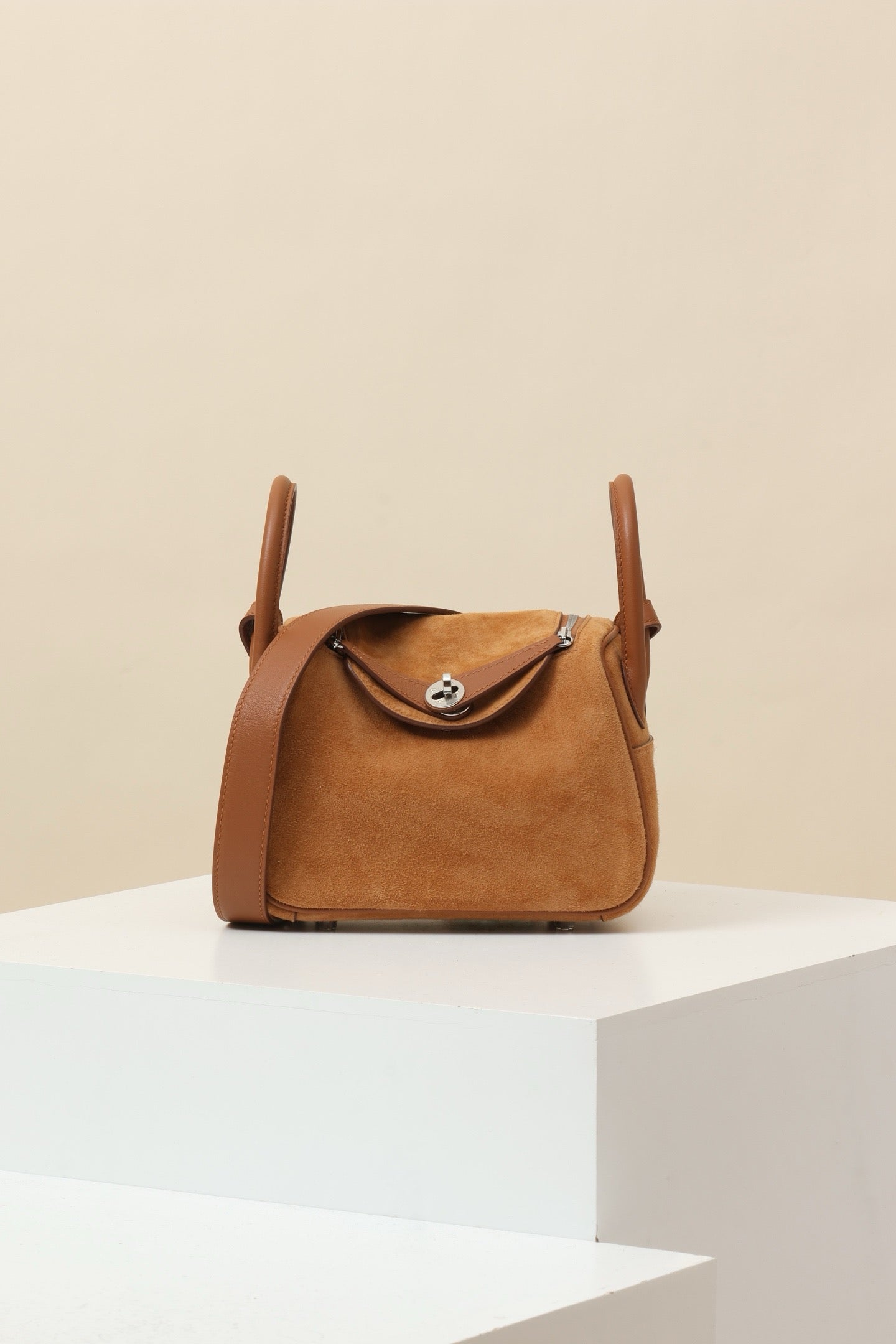 LD19 , Swift leather combined with suede CK37 Gold  PHW#4629