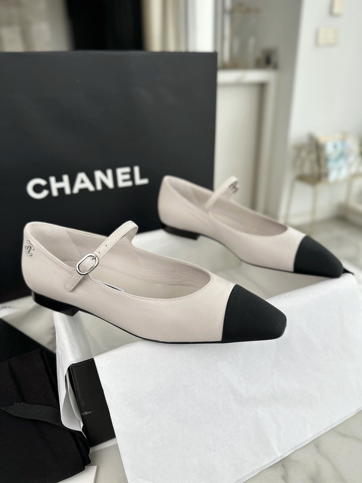 24s sandal #346