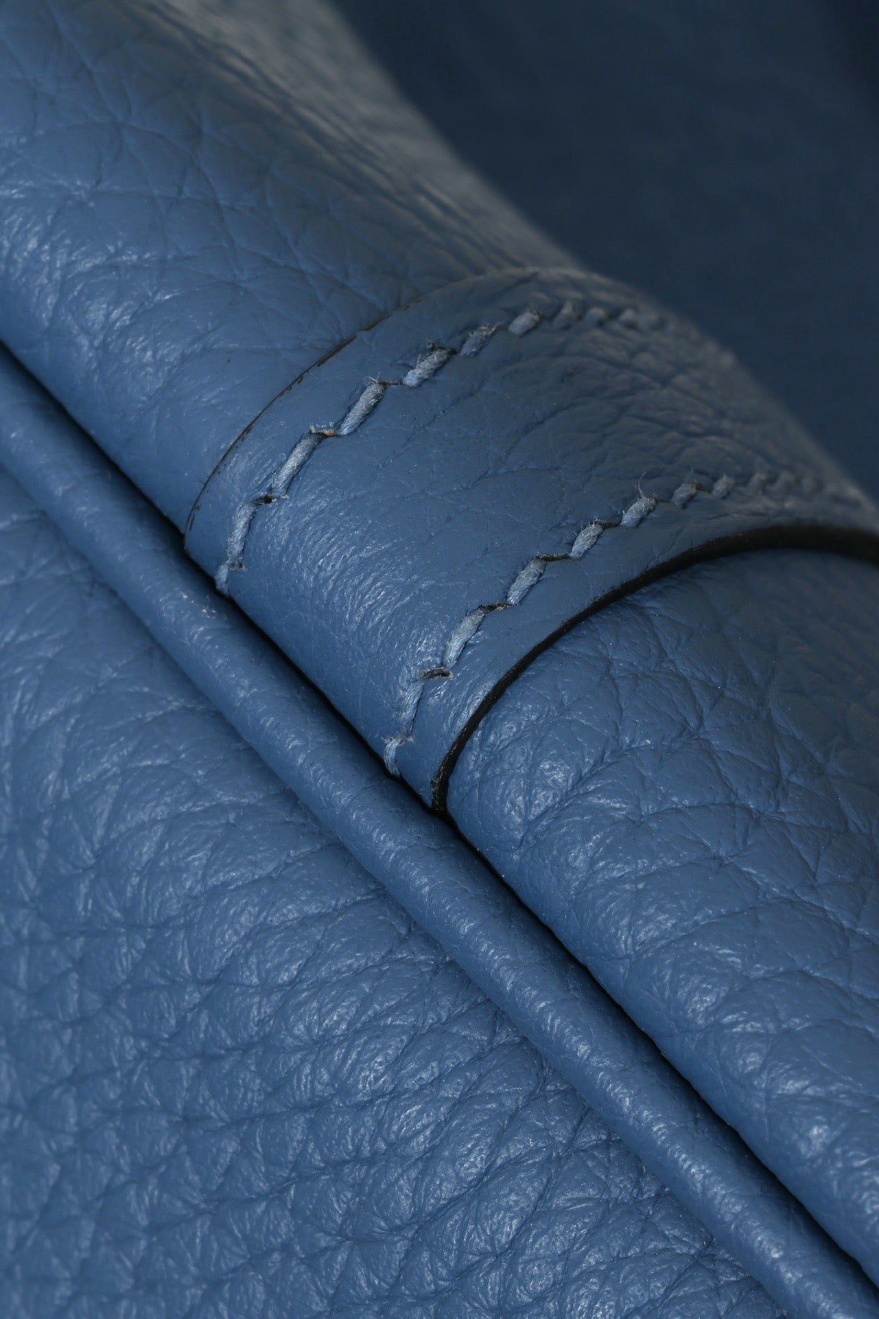 CL18 R2 Agate Blue GHW #4063