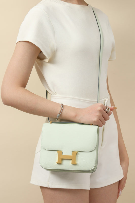 CJ19 19 cm , Bubble Green Epsom leather GHW #4325