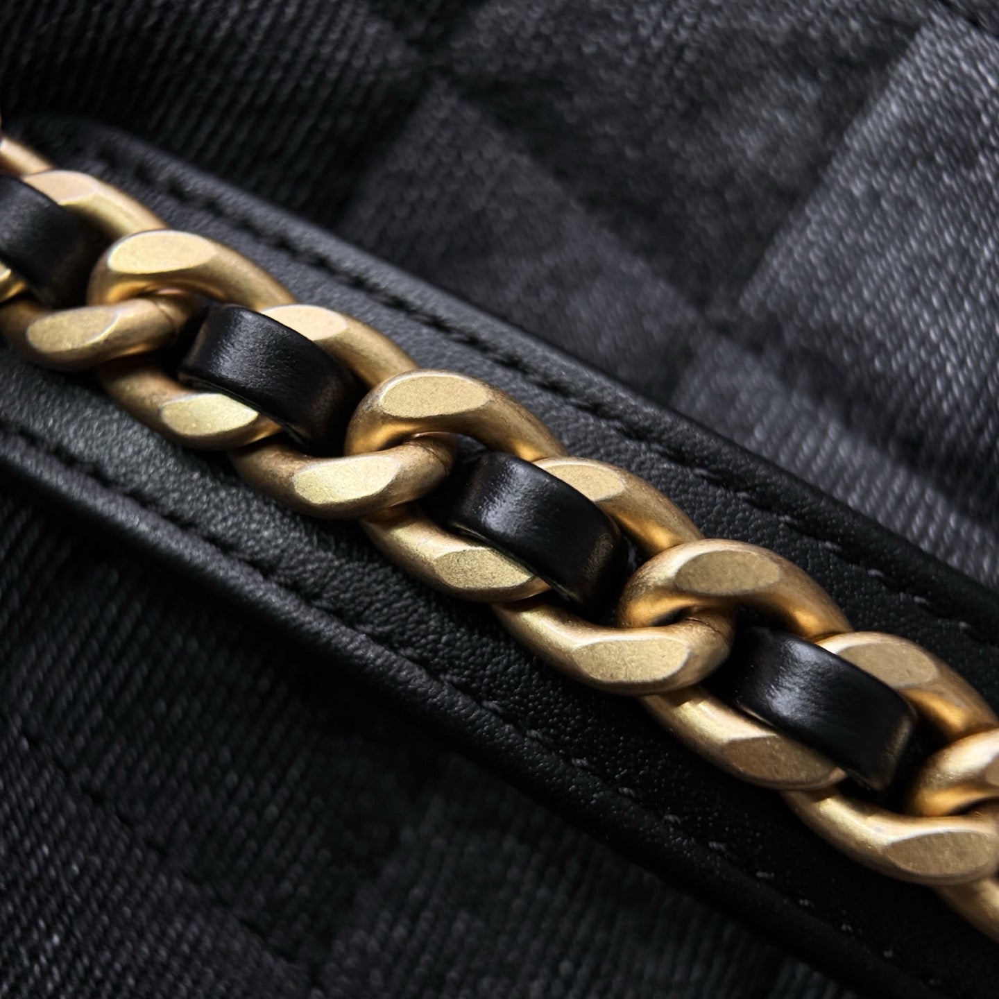 24s hobo Medium #4124