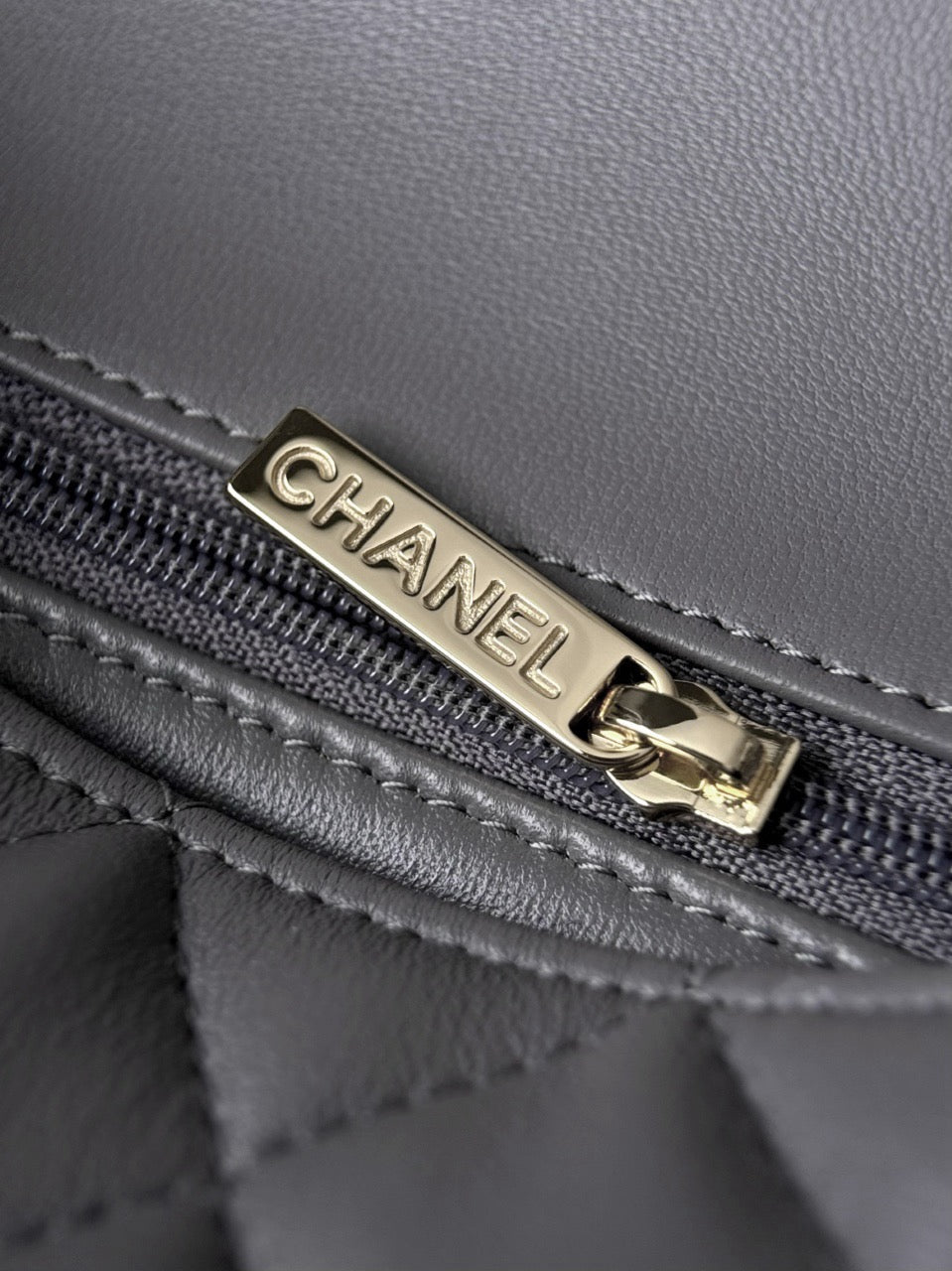 Cf20 Champagne Gold Hardware  #4674