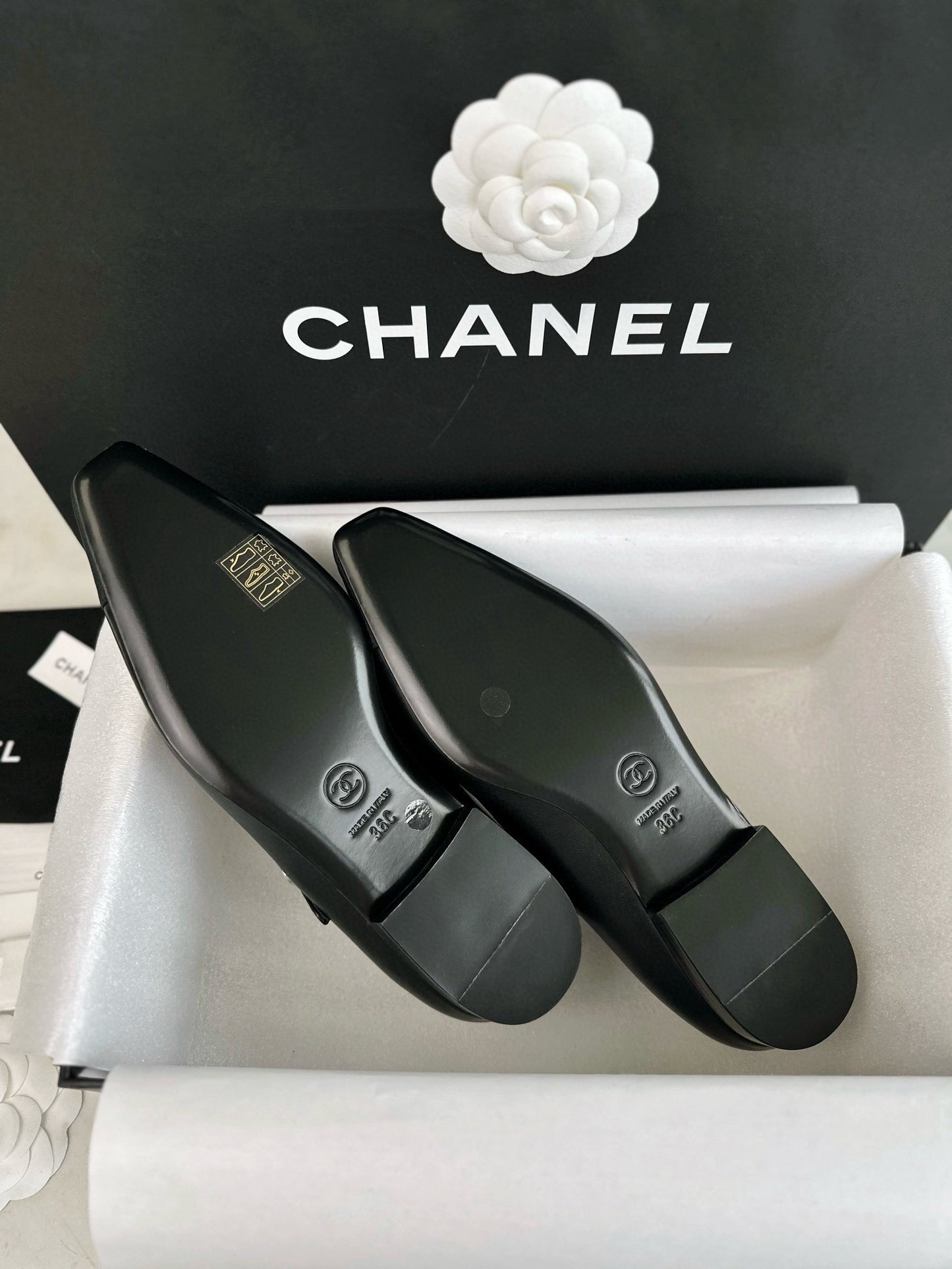 24s sandal #361