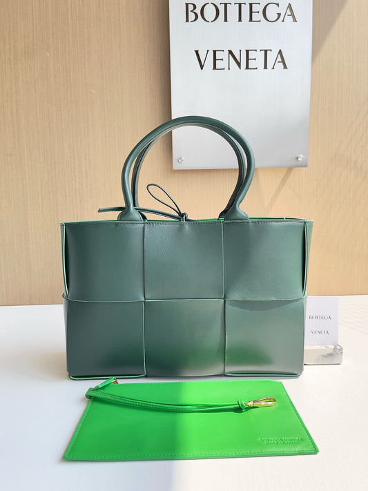 BV Mini Tote #2737
