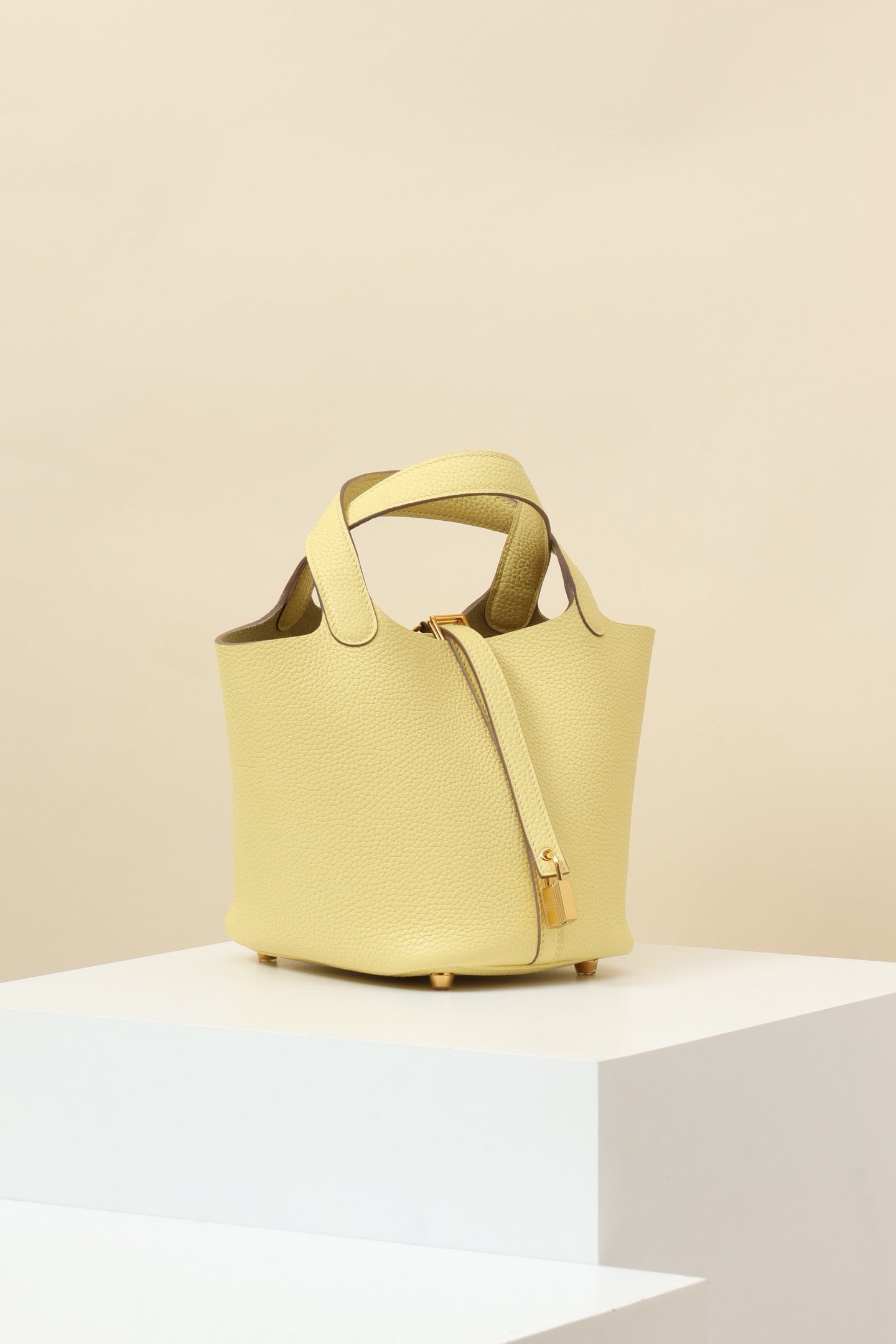 CL18 OY Lemon Wine Yellow GHW #4106