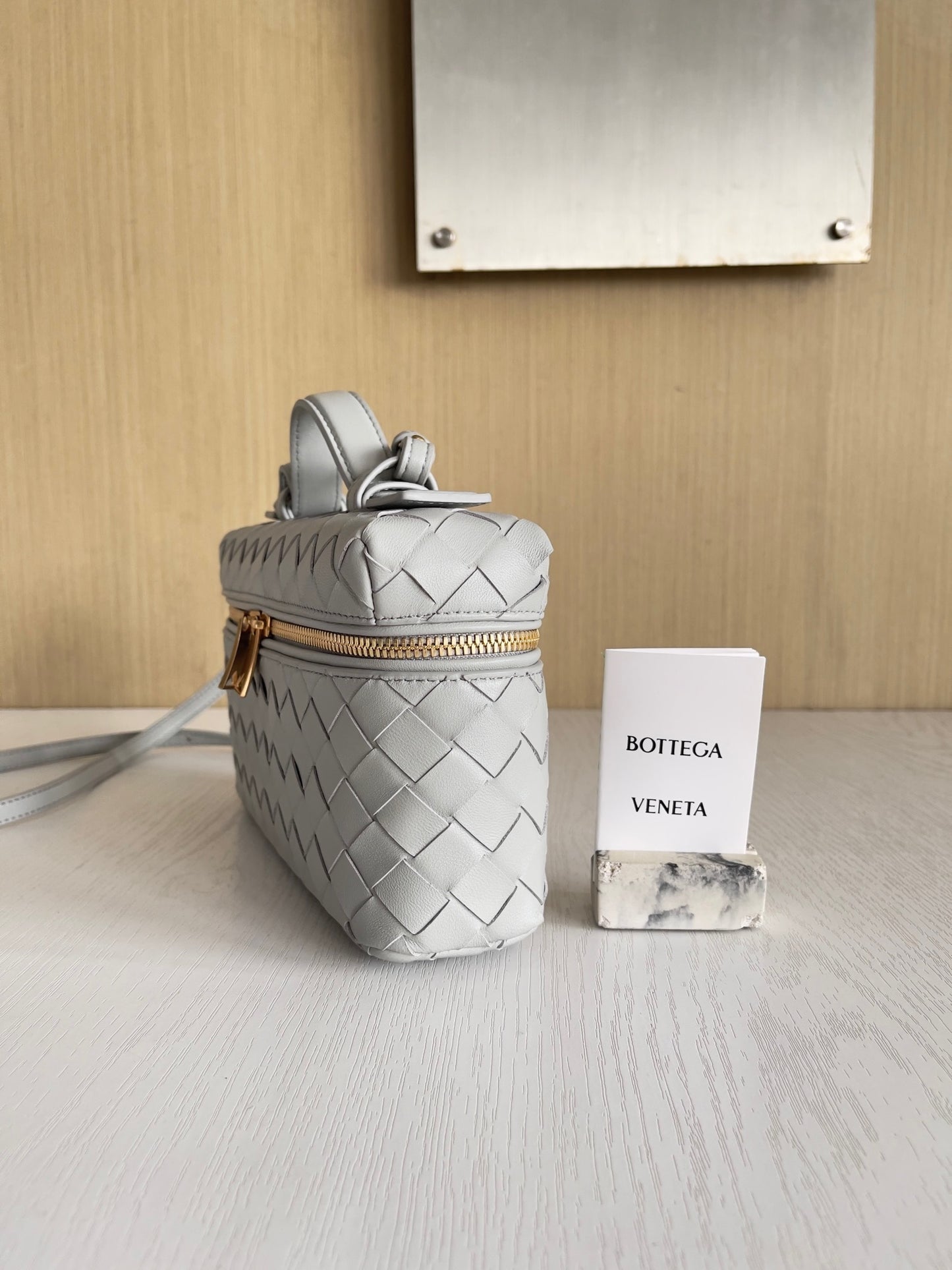 BV Bang Bang Vanity Case #570