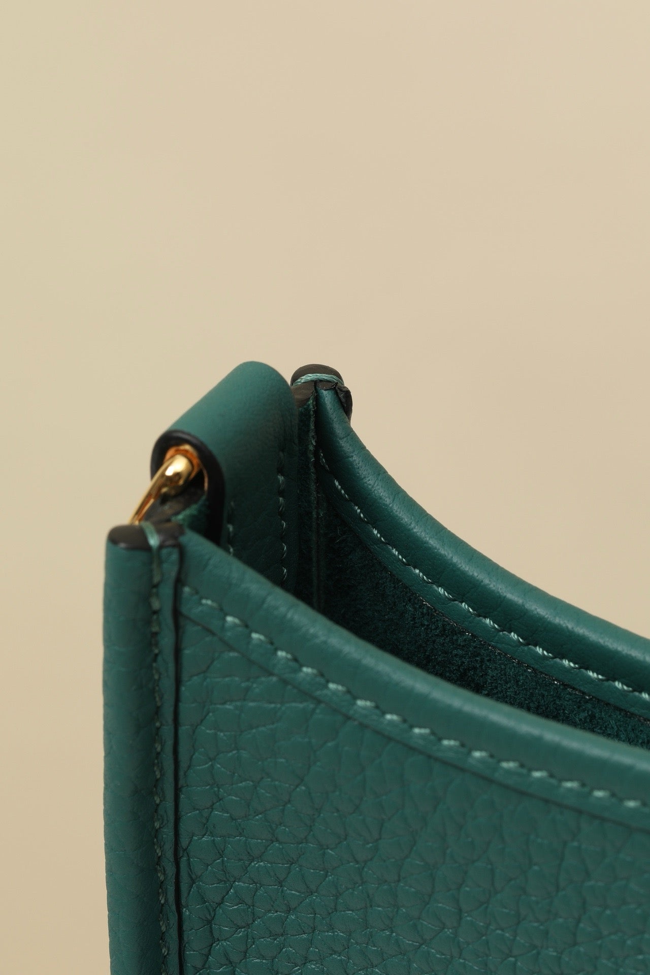 YF16 6Z Peacock Green Clemence bull leather crossbody bag  ,GHW#4437