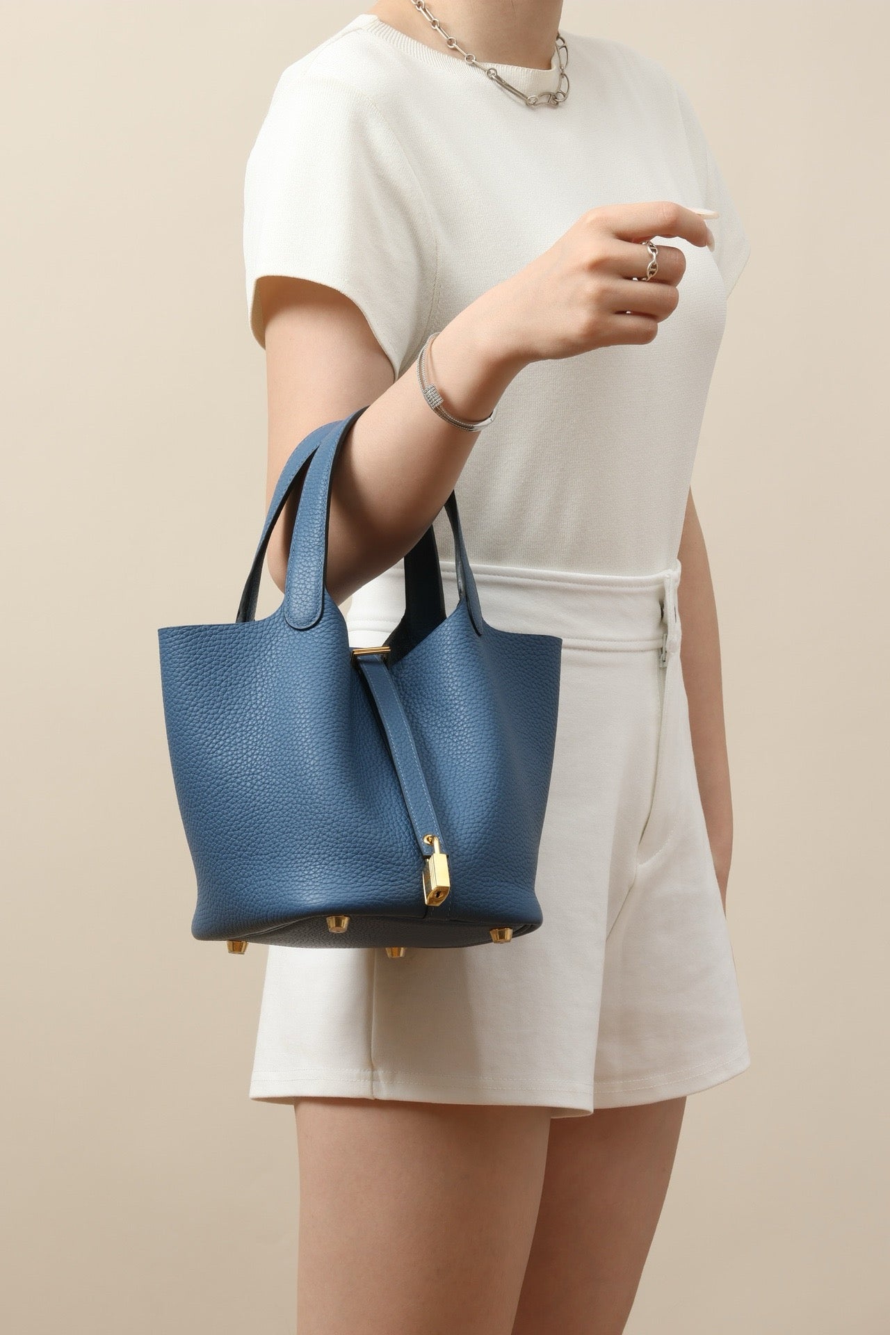 CL18 R2 Agate Blue GHW #4063