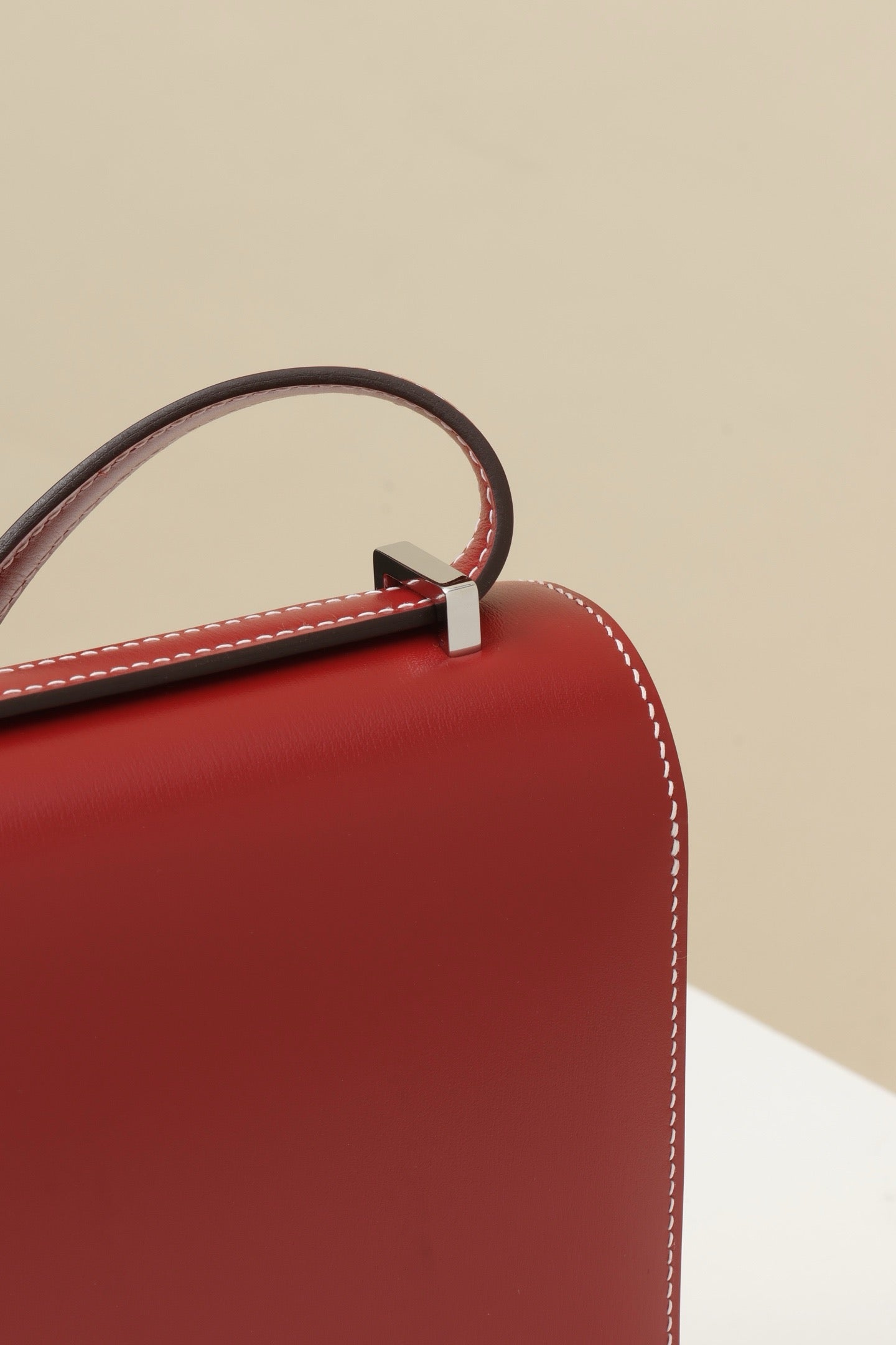 CJ19 19 cm ,  Ferrari Red Box leather PHW #4293