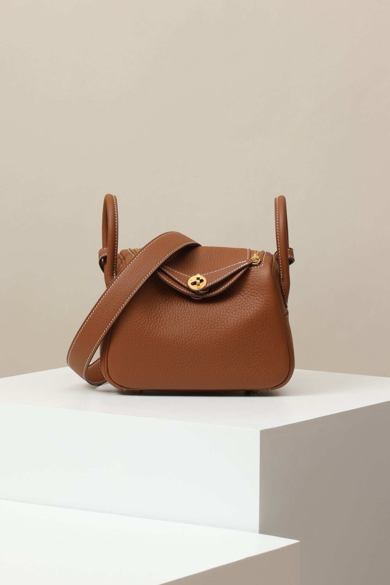 LD19 , Togo , CK37 Gold GHW #4602