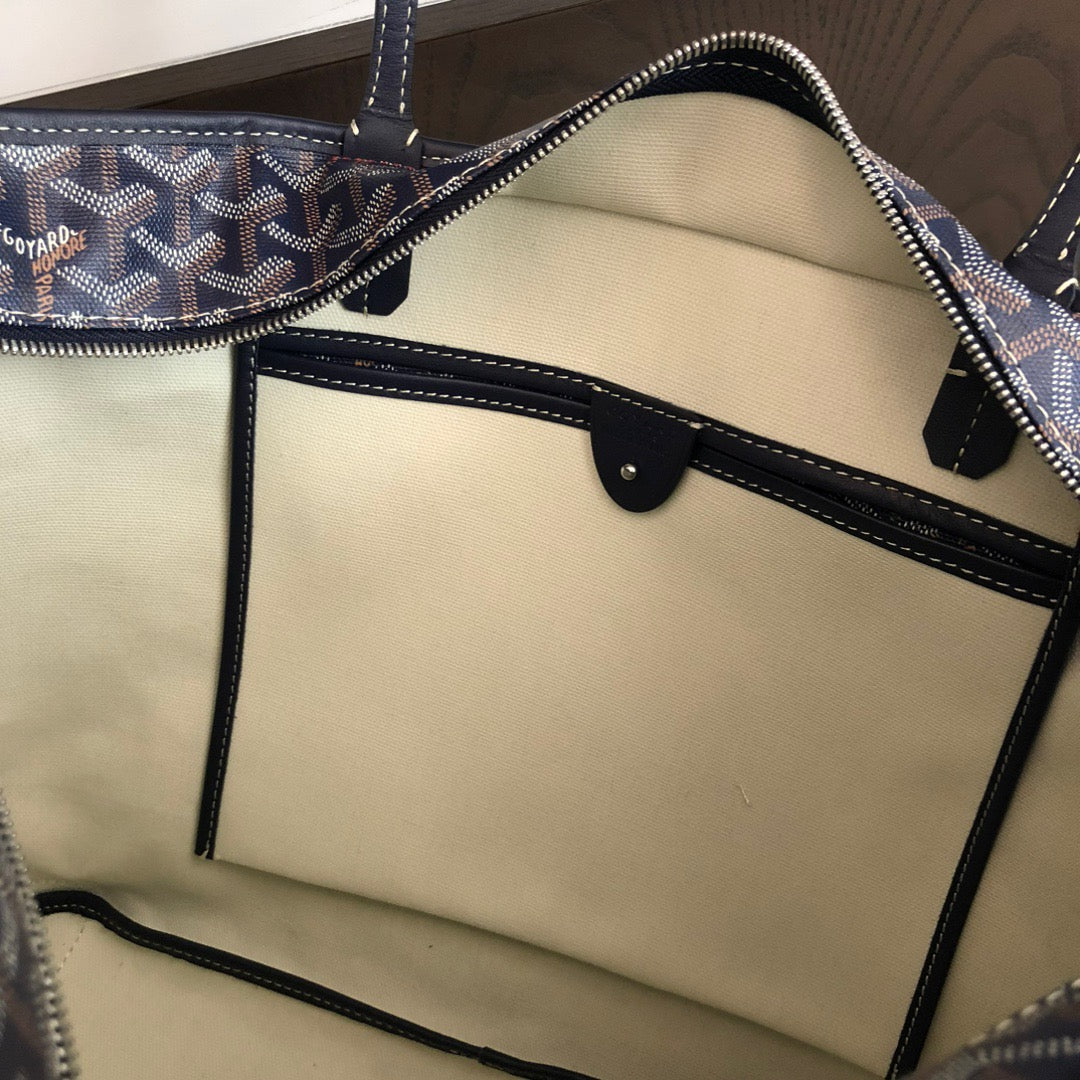 Artois MM Bag #681