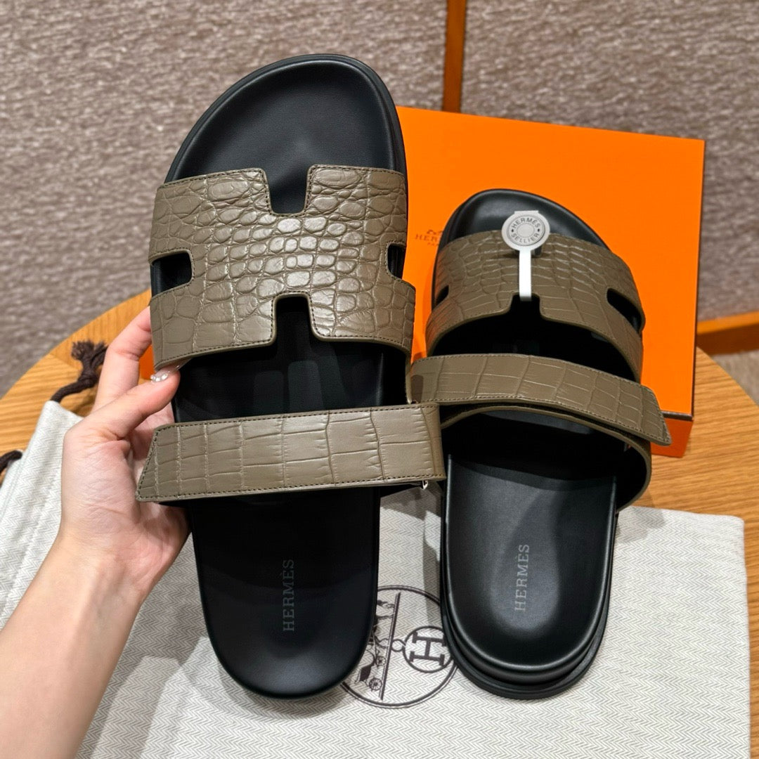 sandal alligator #2573