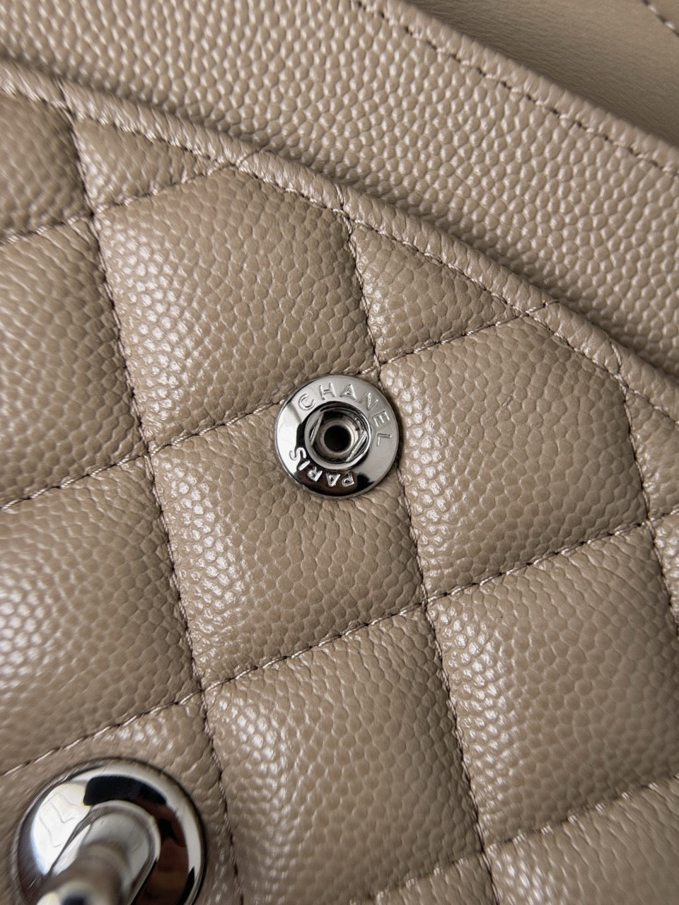 Cf25 Silver Hardware , Caviar # 4197