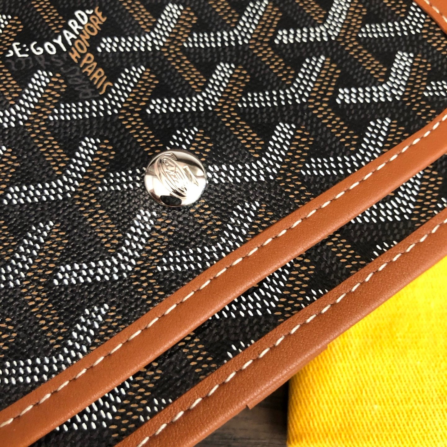Plumet Pocket Wallet #1499