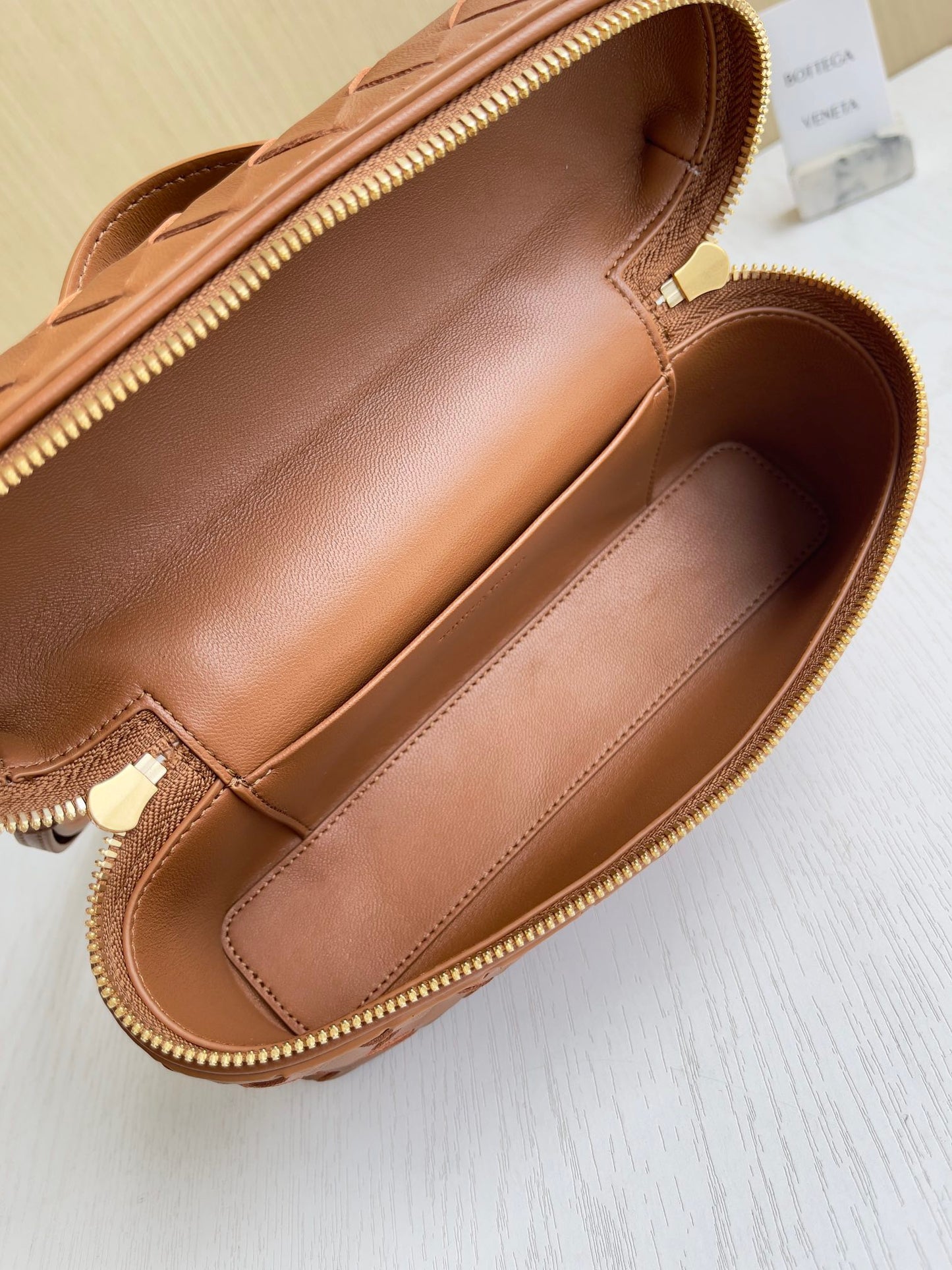 BV Bang Bang Vanity Case #576