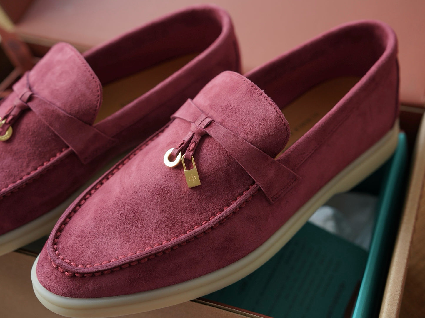 Summer Charms Walk Loafer #2022