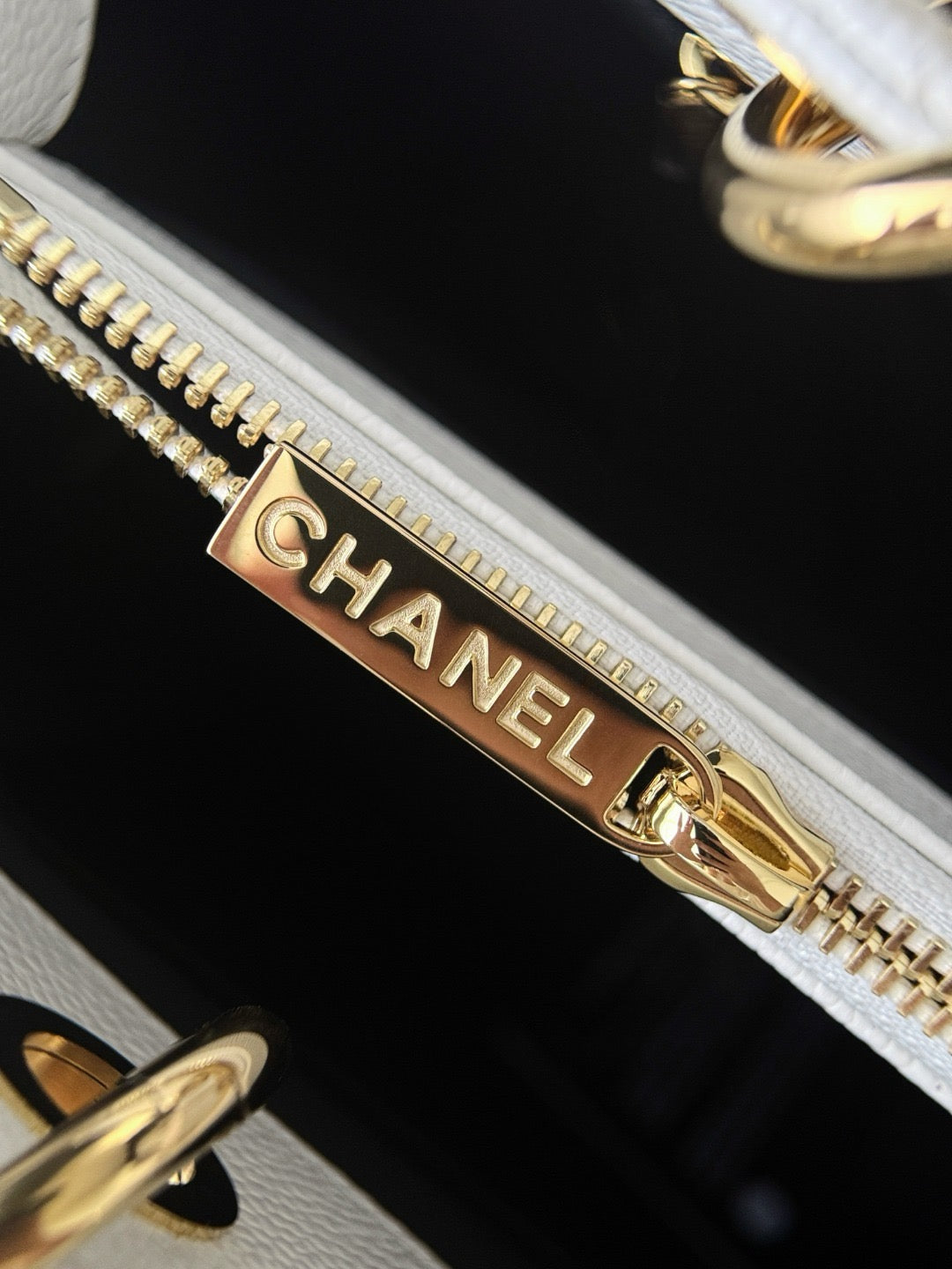 GST Gold Hardware  #3644