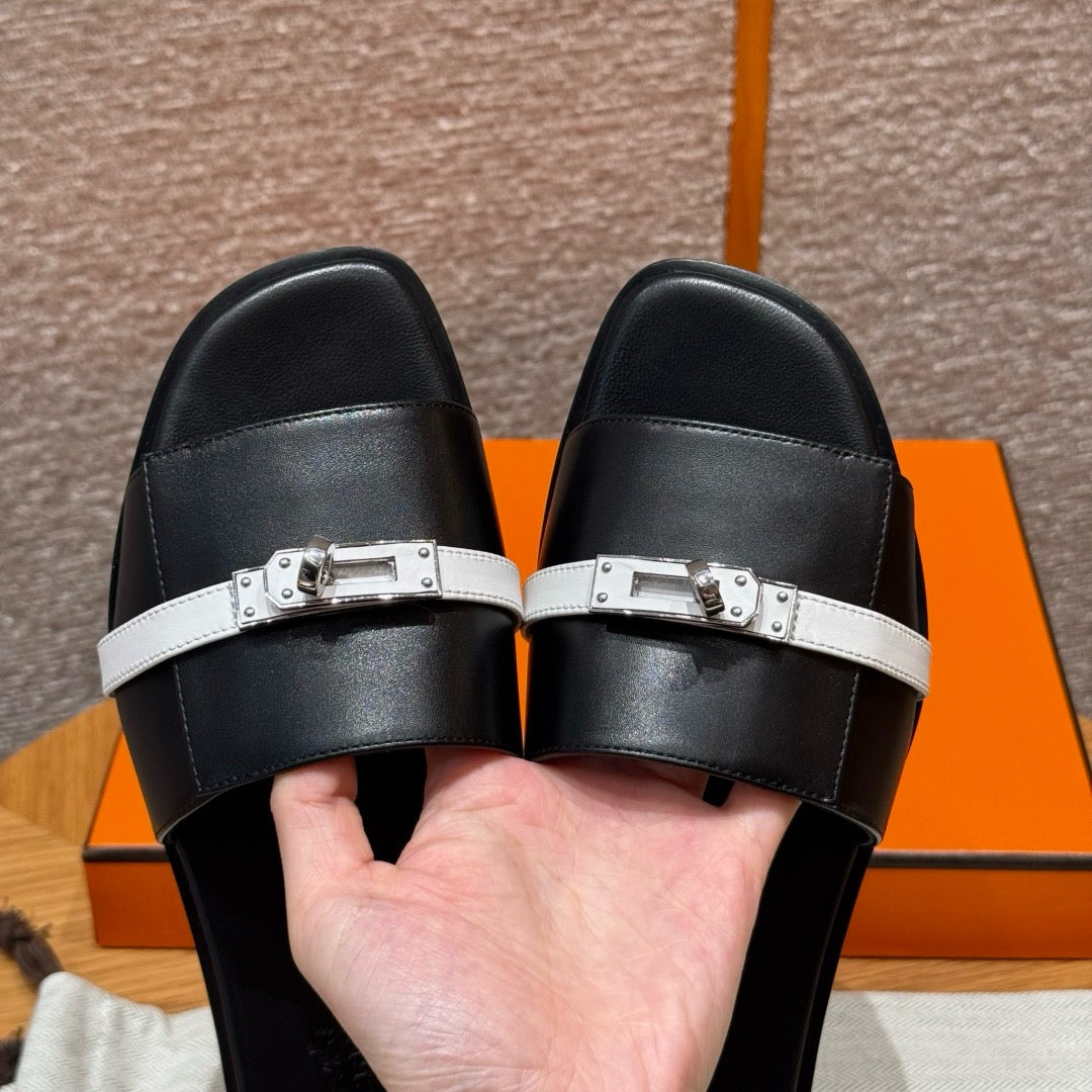 Sandal #3039