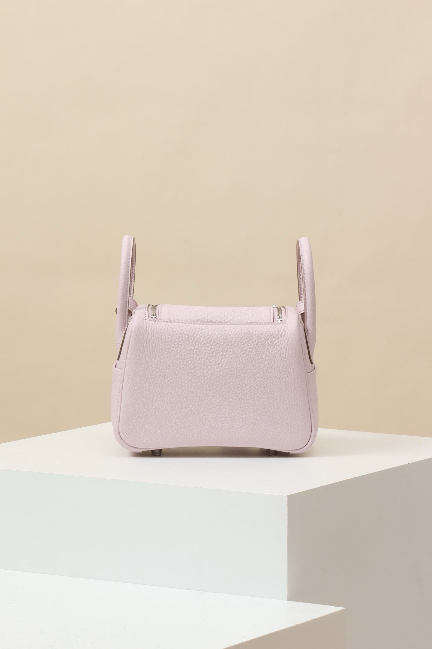 LD19 , Togo  09 Dream Purple / I2 Cream White PHW #4561