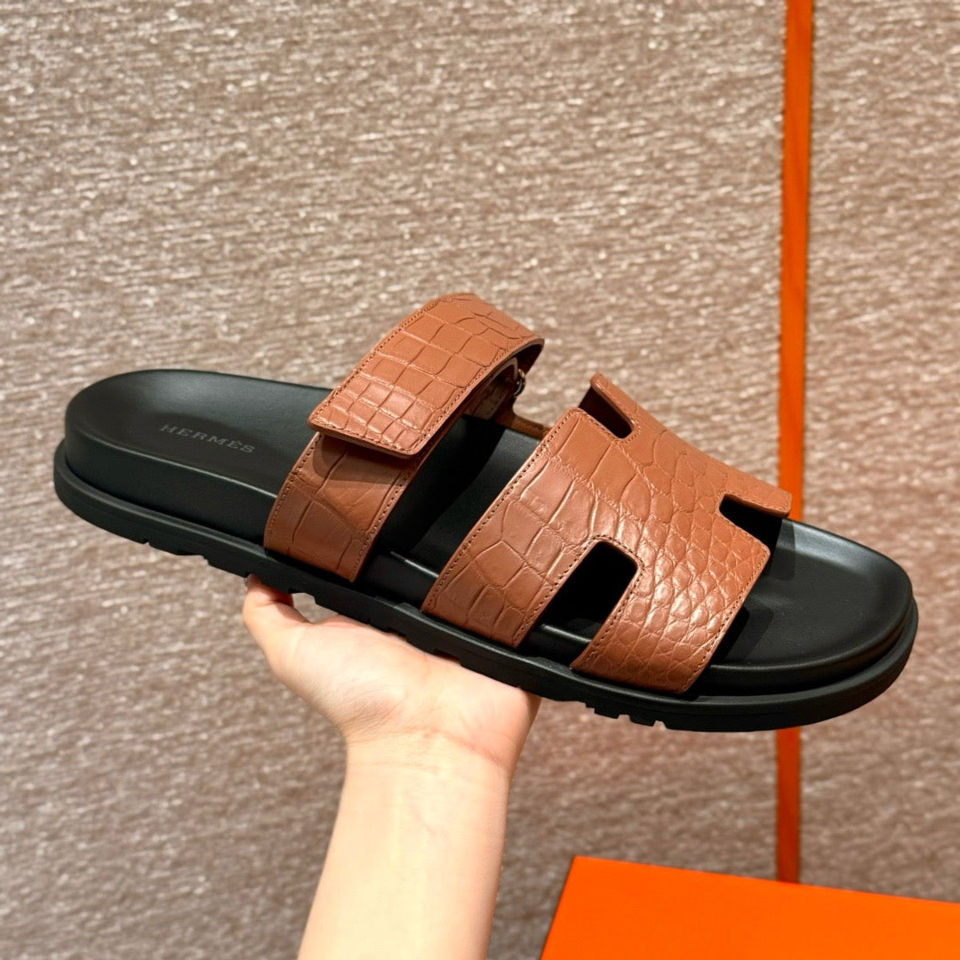 sandal alligator #2574