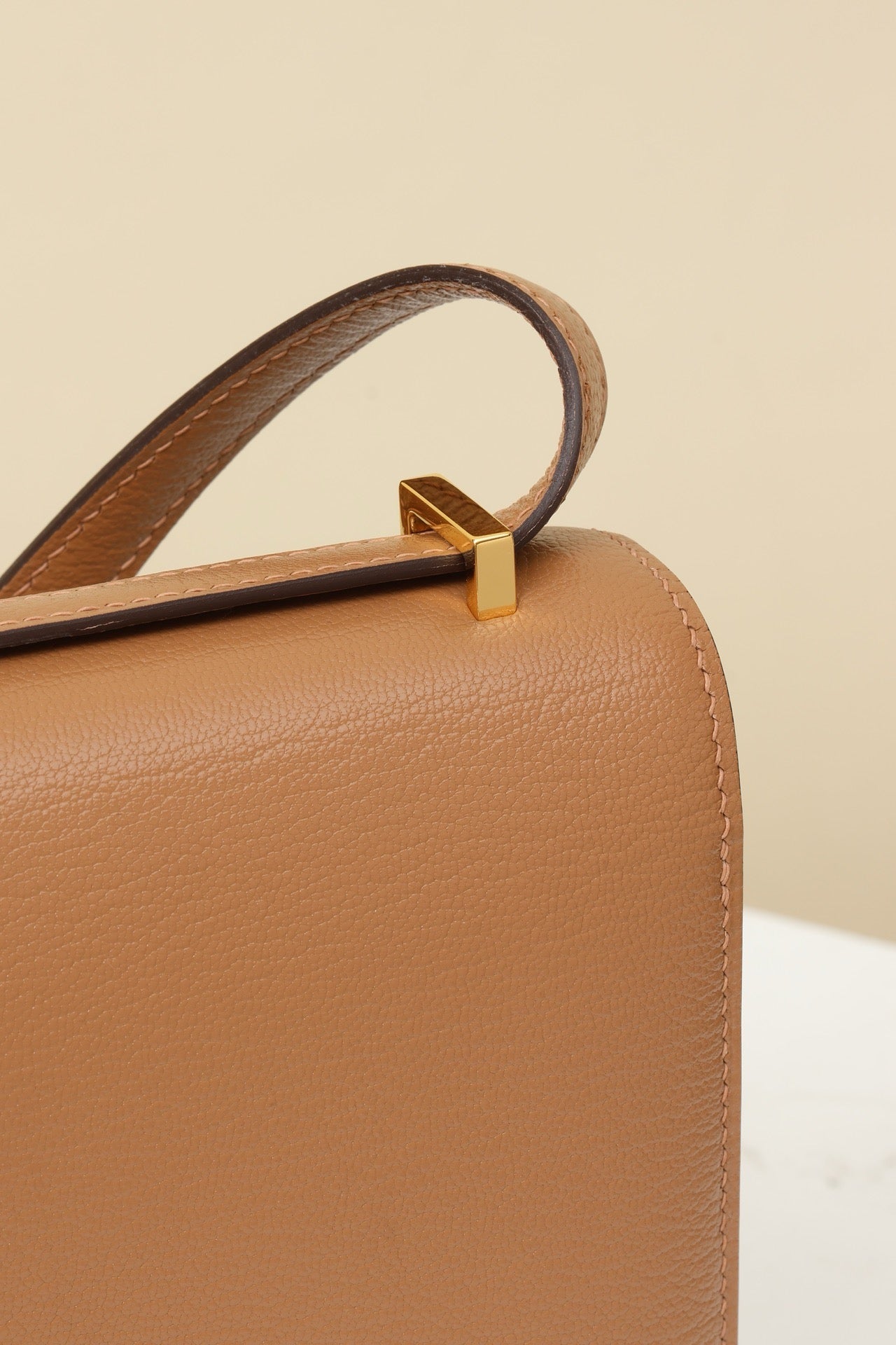 CJ19 19 cm ,  2J Sparrowwood Goatskin GHW #4345