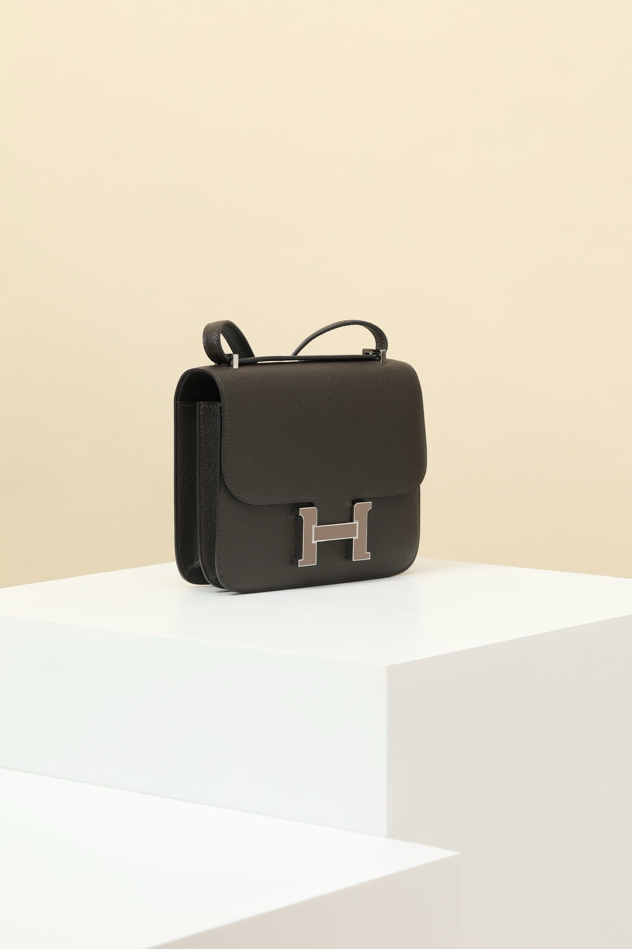 CJ19 19 cm , 4C Bark Brown Epsom leather Enamel Buckle #4338