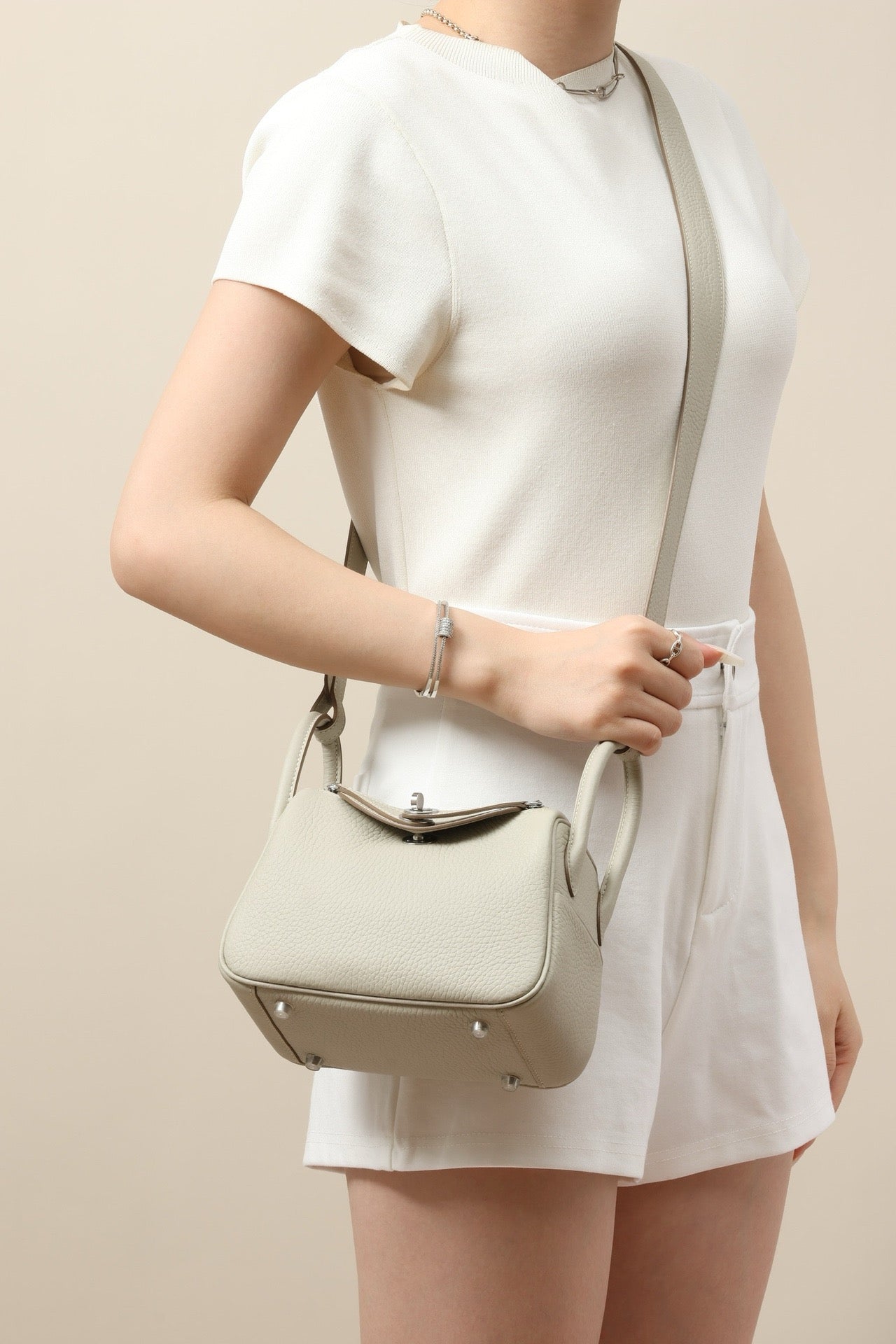 LD19 , Togo ,  8L Blanc Glacier PHW #4592