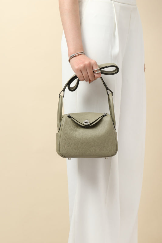 LD19 , Togo ,  1Q Sage Green PHW #4573